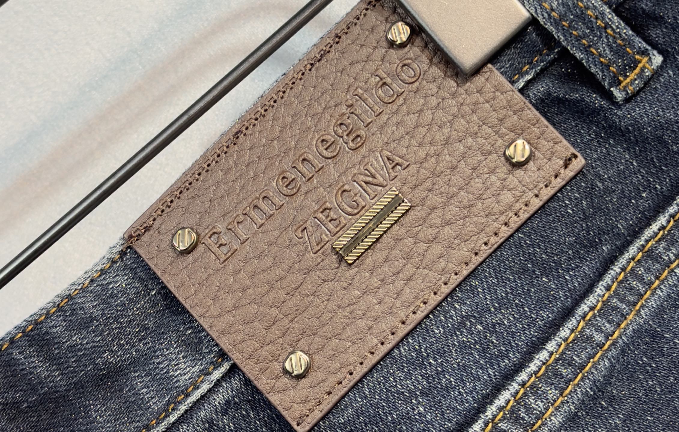 🔥ZEGNA 杰尼亚 25年秋冬新品牛仔裤🔥专柜热销款 品味与价值共享 身穿着非常舒适 低调不失奢华 穿