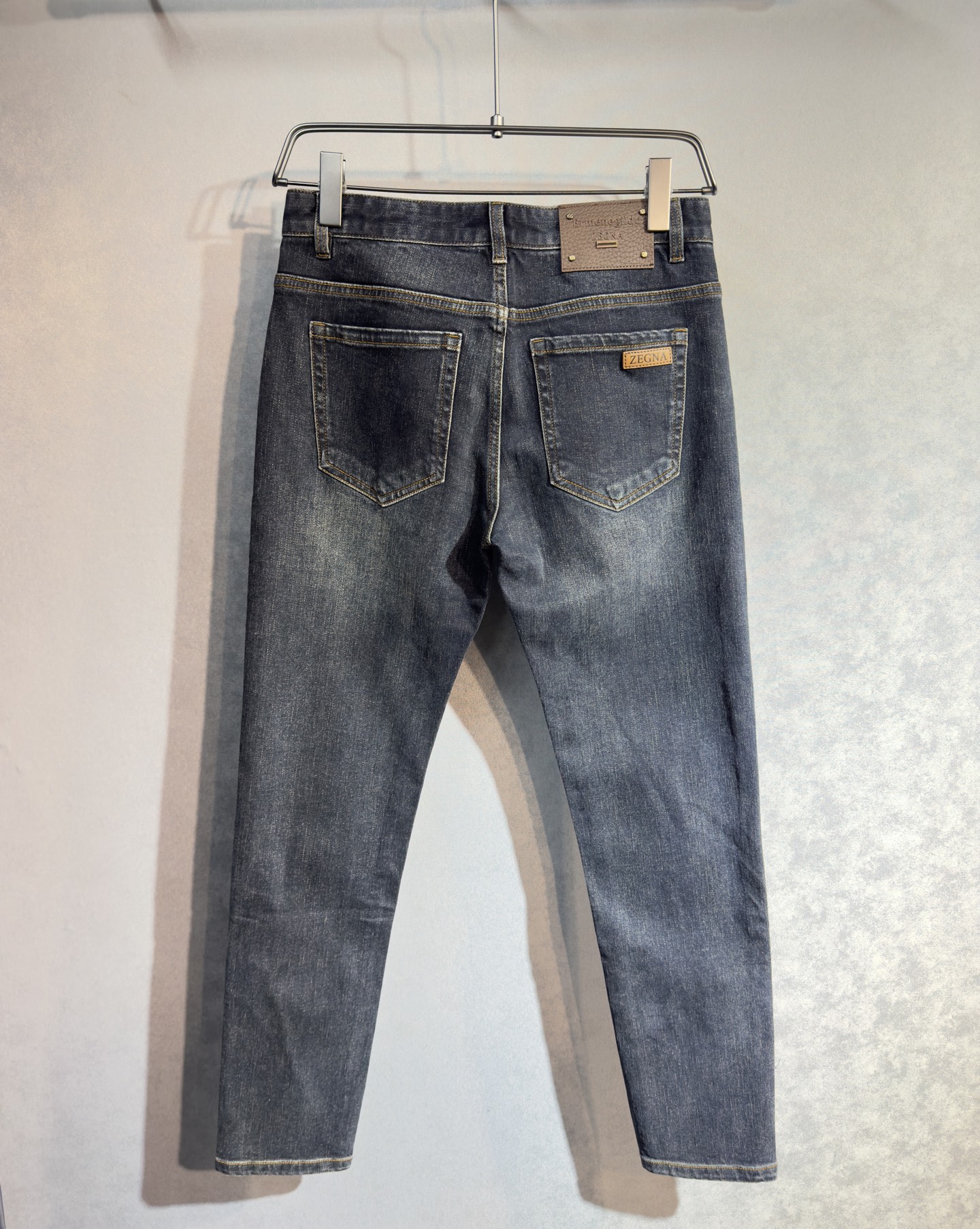 🔥ZEGNA 杰尼亚 25年秋冬新品牛仔裤🔥专柜热销款 品味与价值共享 身穿着非常舒适 低调不失奢华 穿