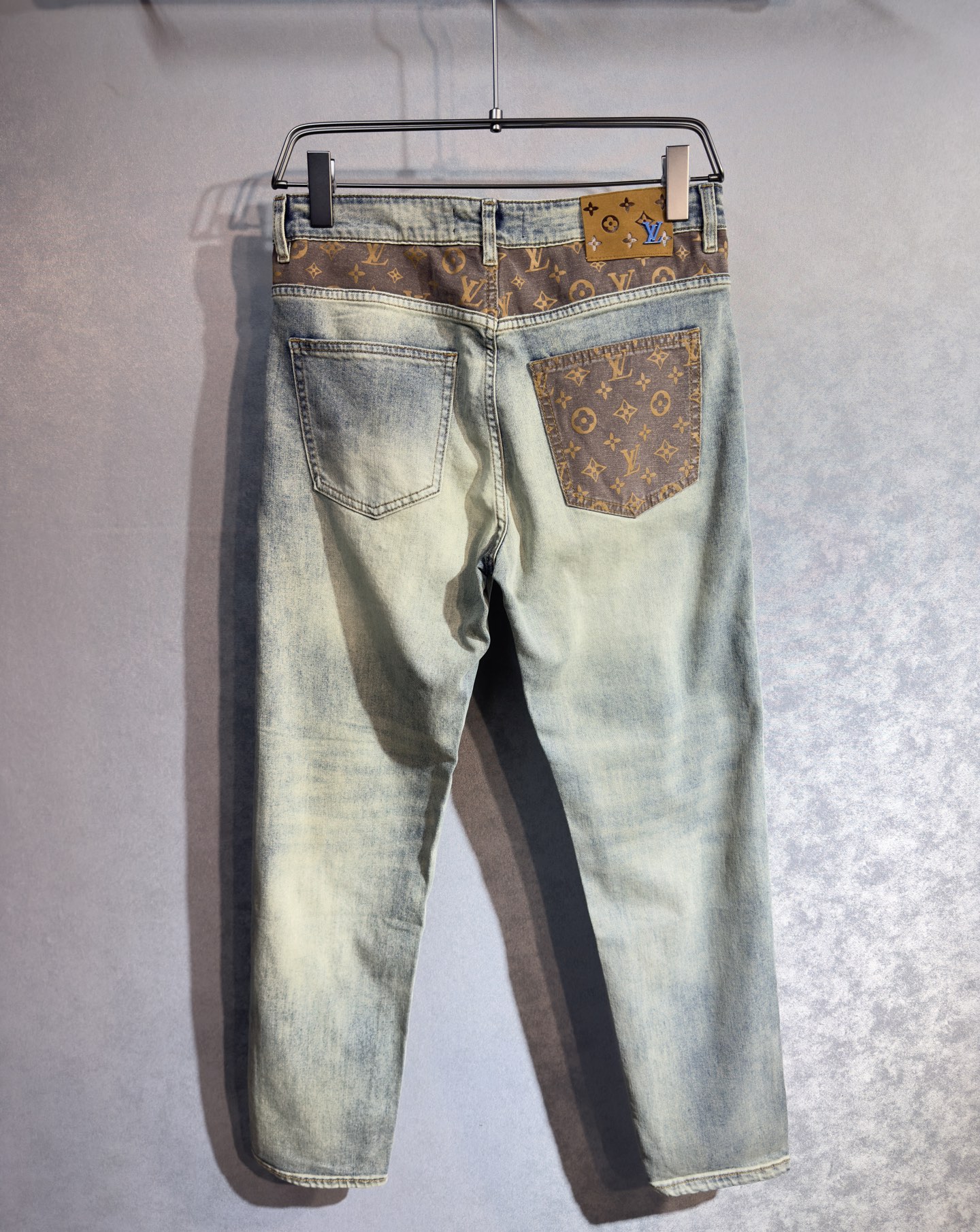 Alternative view of Louis Vuitton Jeans 11655