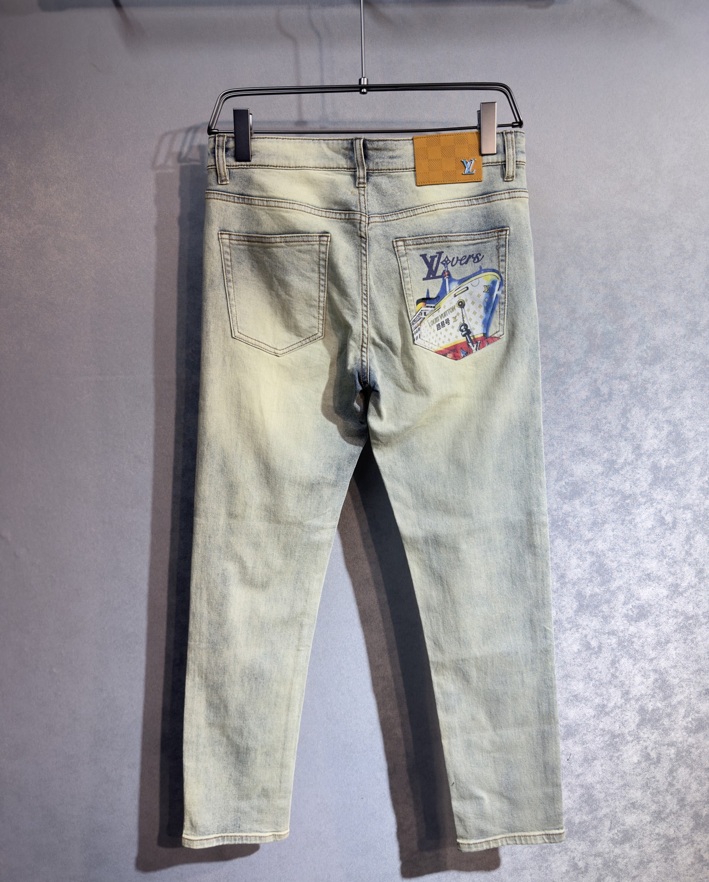 Alternative view of Louis Vuitton Jeans 11661