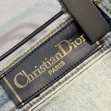 🔥 DIOR 迪奥 26年新款牛仔裤🔥专柜热销款 品味与价值共享 身穿着非常舒适 低调不失奢华 穿出去非 🔥 DIOR 迪奥 26年新款牛仔裤🔥专柜热销款 品味与价值共享 身穿着非常舒适 低调不失奢华 穿出去非