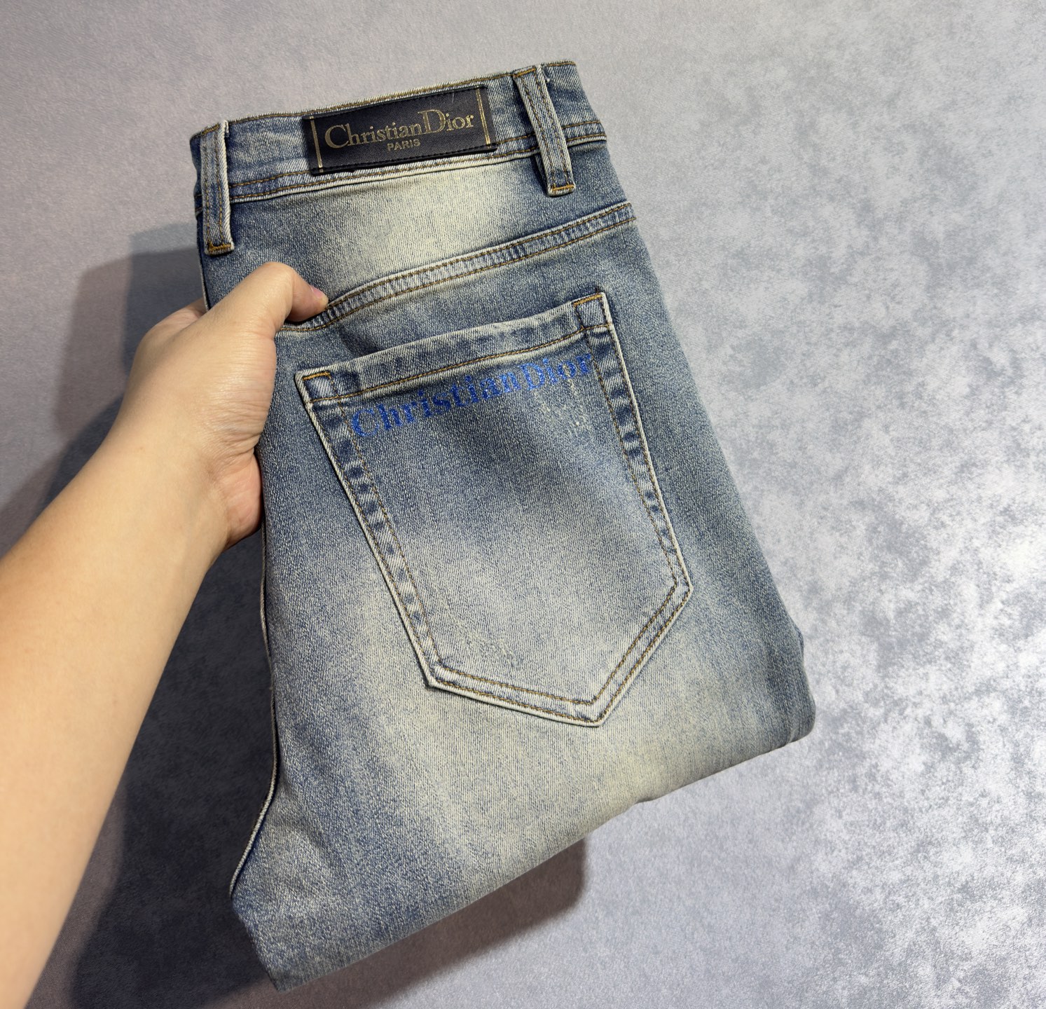 🔥 DIOR 迪奥 26年新款牛仔裤🔥专柜热销款 品味与价值共享 身穿着非常舒适 低调不失奢华 穿出去非