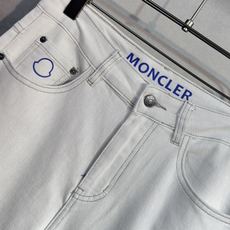 🔥 MONCLER 蒙口 26年新款牛仔裤🔥专柜热销款 品味与价值共享 身穿着非常舒适 低调不失奢华 穿 🔥 MONCLER 蒙口 26年新款牛仔裤🔥专柜热销款 品味与价值共享 身穿着非常舒适 低调不失奢华 穿