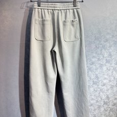 🔥ALO 26年新款休闲裤🔥专柜热销款 品味与价值共享 身穿着非常舒适 低调不失奢华 穿出去非常有档次 🔥ALO 26年新款休闲裤🔥专柜热销款 品味与价值共享 身穿着非常舒适 低调不失奢华 穿出去非常有档次