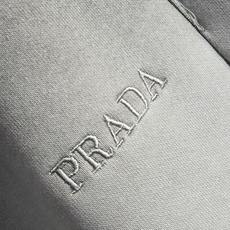 🔥PRADA 普拉达 26年新款休闲裤🔥专柜热销款 品味与价值共享 身穿着非常舒适 低调不失奢华 穿出去 🔥PRADA 普拉达 26年新款休闲裤🔥专柜热销款 品味与价值共享 身穿着非常舒适 低调不失奢华 穿出去