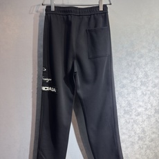 🔥BALENCIGA 巴黎世家 26年新款休闲裤🔥专柜热销款 品味与价值共享 身穿着非常舒适 低调不失 🔥BALENCIGA 巴黎世家 26年新款休闲裤🔥专柜热销款 品味与价值共享 身穿着非常舒适 低调不失