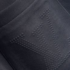 🔥LV 路易威登 26年新款休闲裤🔥专柜热销款 品味与价值共享 身穿着非常舒适 低调不失奢华 穿出去非常 🔥LV 路易威登 26年新款休闲裤🔥专柜热销款 品味与价值共享 身穿着非常舒适 低调不失奢华 穿出去非常