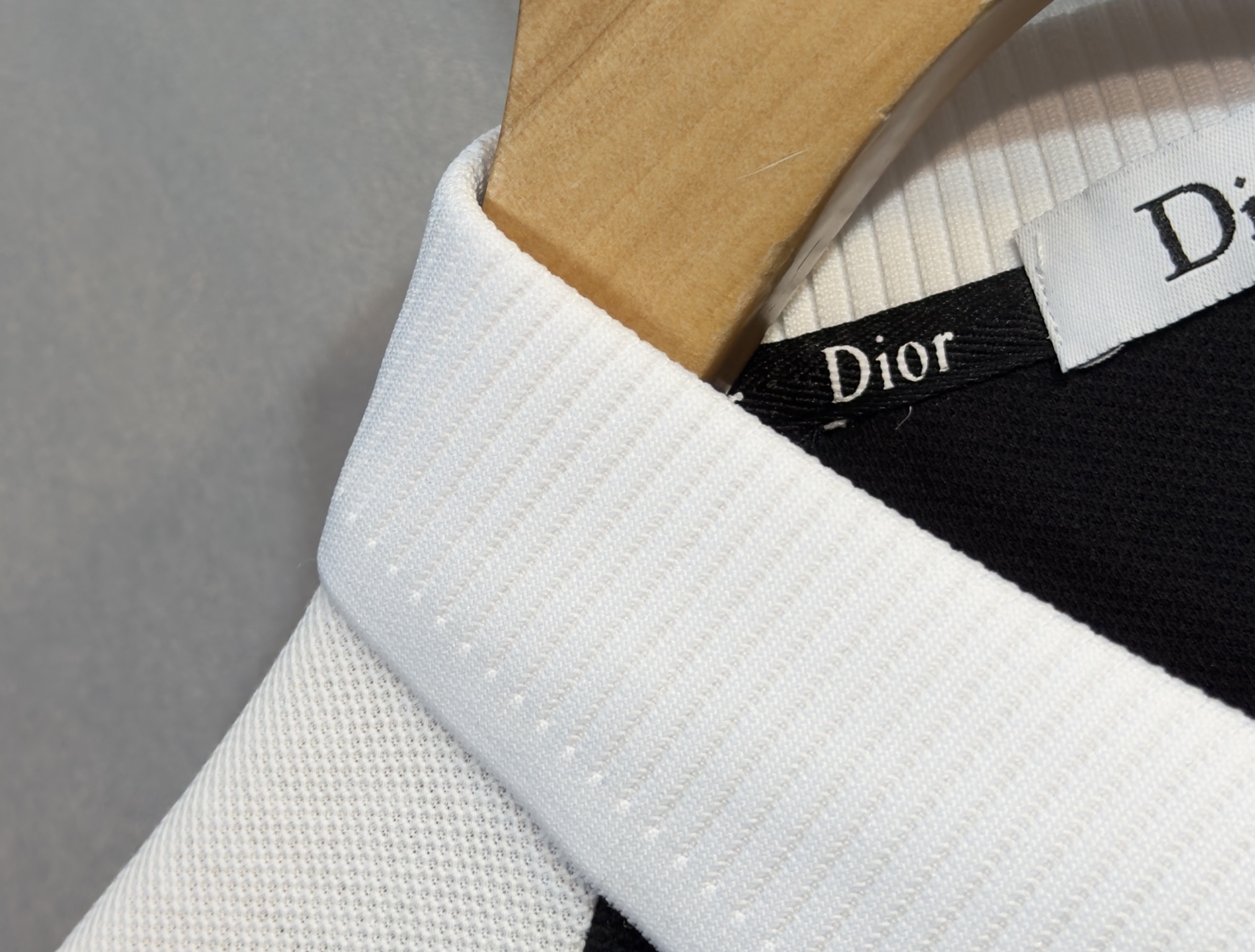 🔥🔥DIOR 迪奥 高端定制 2026早春独家专供新款原单短袖T恤 高端版本 采用珠地棉面料 时尚百搭爆