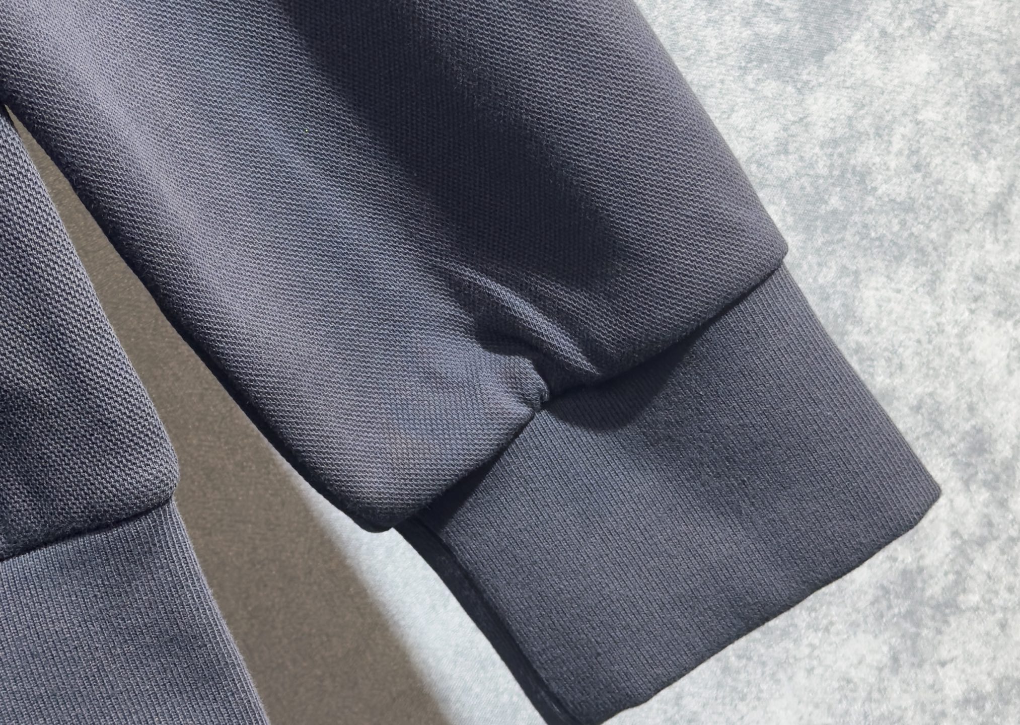 🔥 BC 2026新款男士休闲连帽卫衣外套！休闲帅气 连帽外套更是秋冬衣橱里必不可少的一件，百搭单品。胸