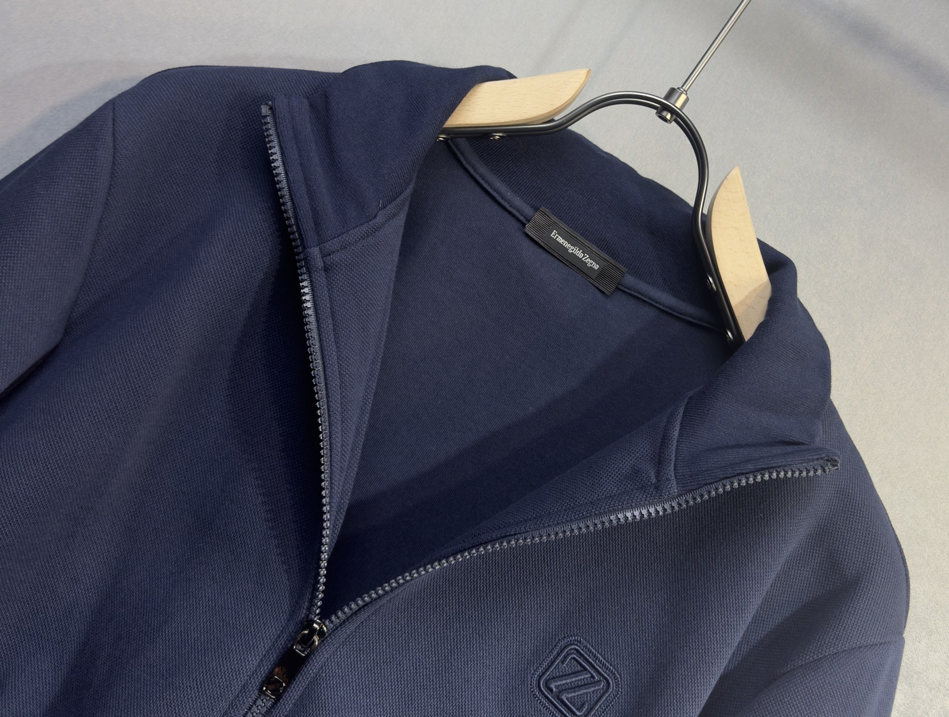 🔥ZEGNA 杰尼亚 2026新款男士休闲连帽卫衣外套！休闲帅气 连帽外套更是秋冬衣橱里必不可少的一件，