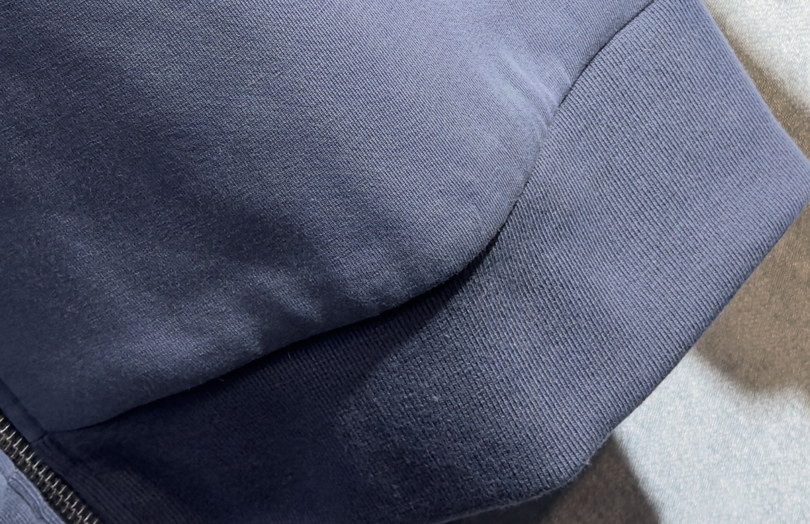 🔥HERMES 爱马仕 2026新款男士休闲连帽卫衣外套！休闲帅气 连帽外套更是秋冬衣橱里必不可少的一件