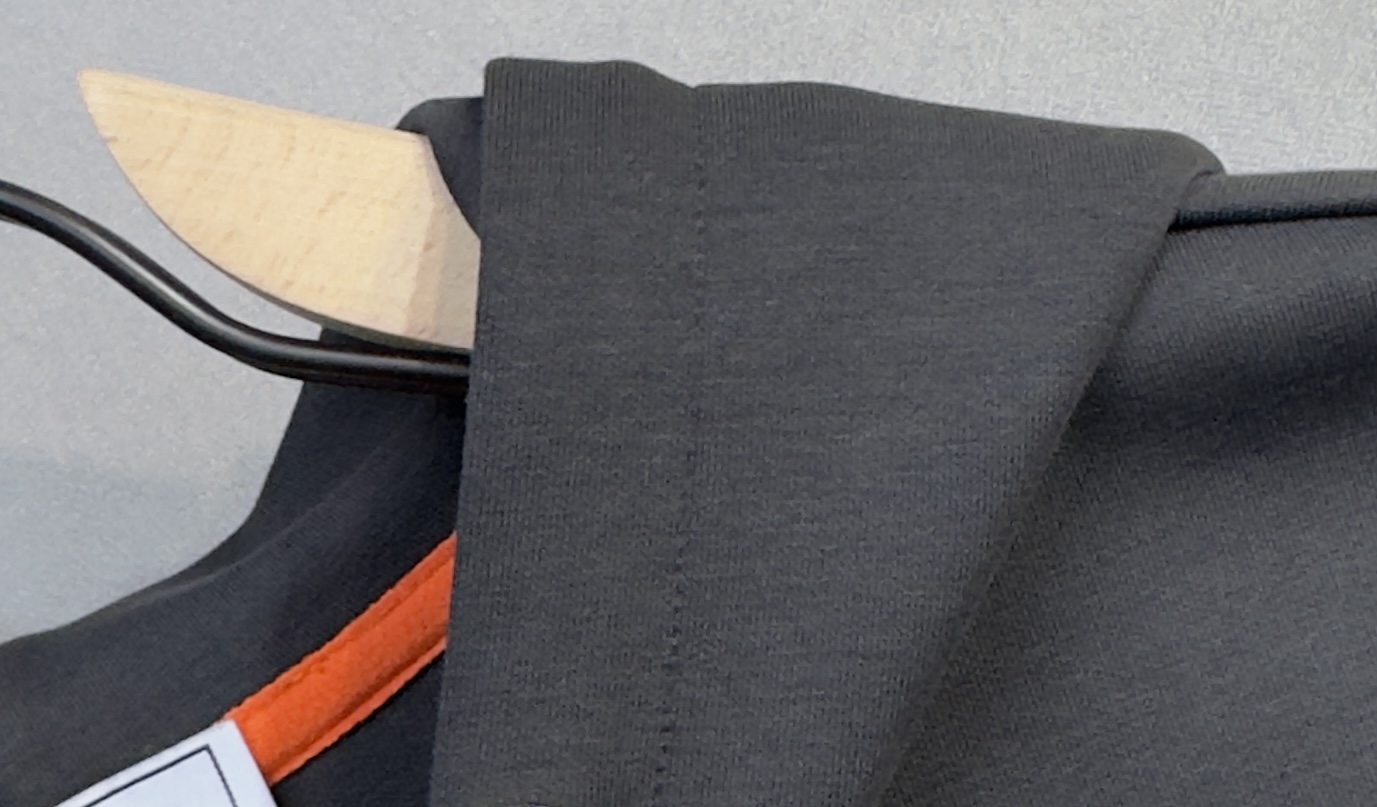 🔥HERMES 爱马仕 2026新款男士休闲连帽卫衣外套！休闲帅气 连帽外套更是秋冬衣橱里必不可少的一件