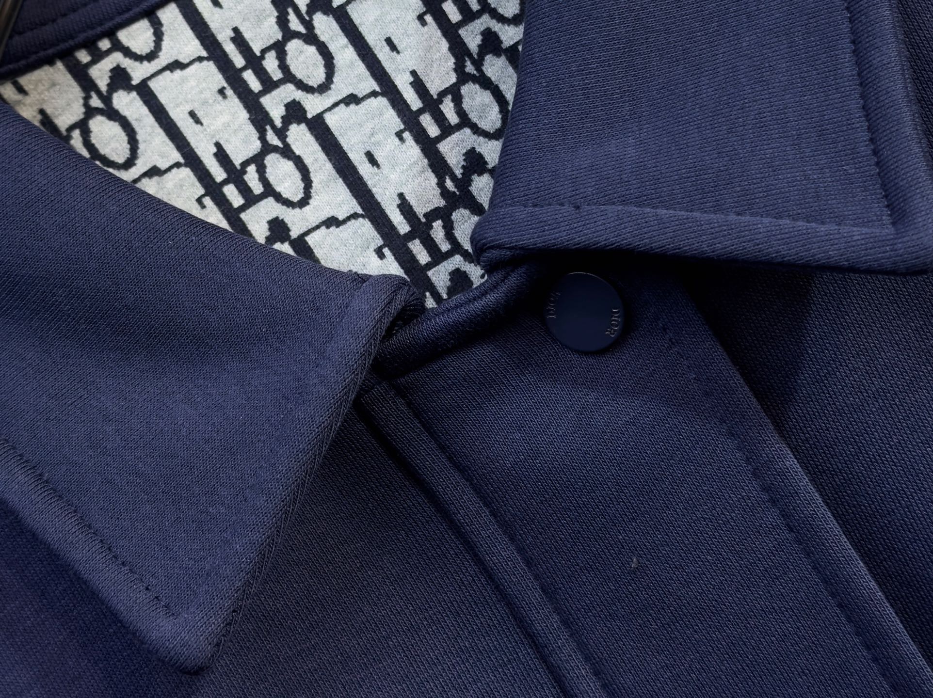 🔥DIOR 迪奥 2026新款男士休闲连帽卫衣外套！休闲帅气 连帽外套更是秋冬衣橱里必不可少的一件，百搭