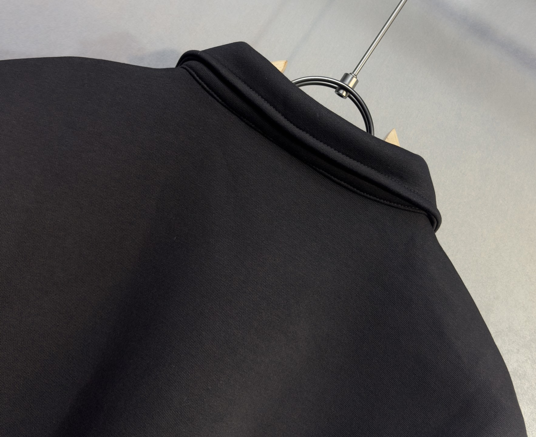 🔥DIOR 迪奥 2026新款男士休闲连帽卫衣外套！休闲帅气 连帽外套更是秋冬衣橱里必不可少的一件，百搭