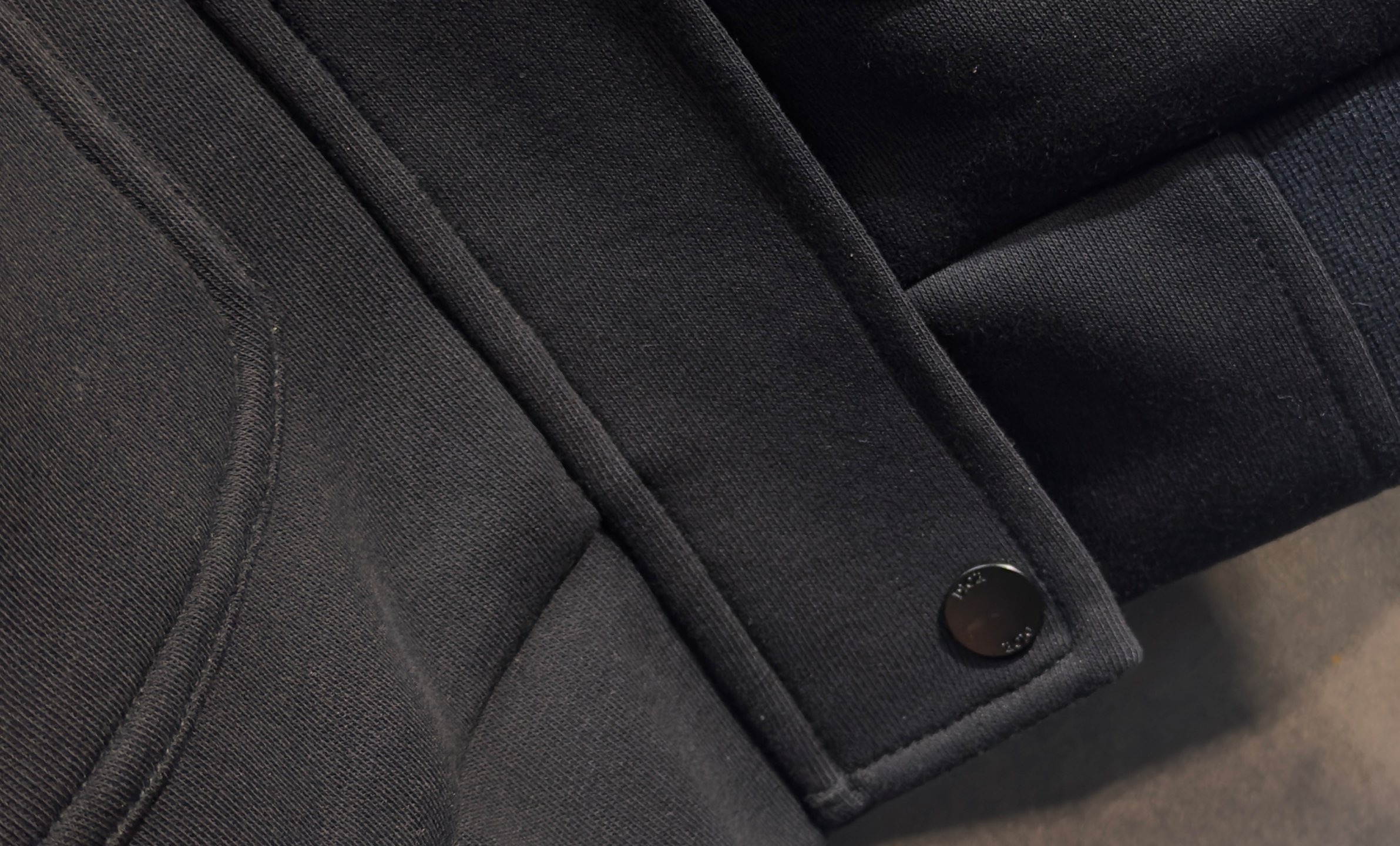 🔥DIOR 迪奥 2026新款男士休闲连帽卫衣外套！休闲帅气 连帽外套更是秋冬衣橱里必不可少的一件，百搭