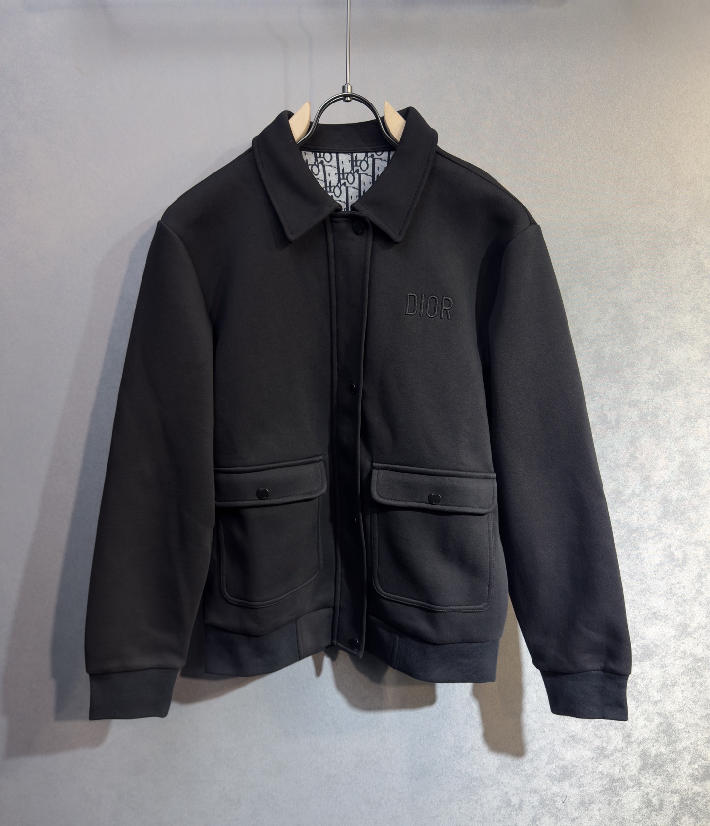 🔥DIOR 迪奥 2026新款男士休闲连帽卫衣外套！休闲帅气 连帽外套更是秋冬衣橱里必不可少的一件，百搭