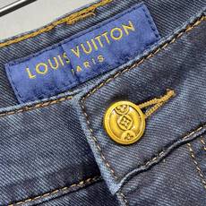 🔥LV 路易威登 26年新款牛仔裤🔥专柜热销款 品味与价值共享 身穿着非常舒适 低调不失奢华 穿出去非常 🔥LV 路易威登 26年新款牛仔裤🔥专柜热销款 品味与价值共享 身穿着非常舒适 低调不失奢华 穿出去非常