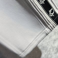 🔥DIOR 迪奥 26年新款休闲裤🔥专柜热销款 品味与价值共享 身穿着非常舒适 低调不失奢华 穿出去非常 🔥DIOR 迪奥 26年新款休闲裤🔥专柜热销款 品味与价值共享 身穿着非常舒适 低调不失奢华 穿出去非常