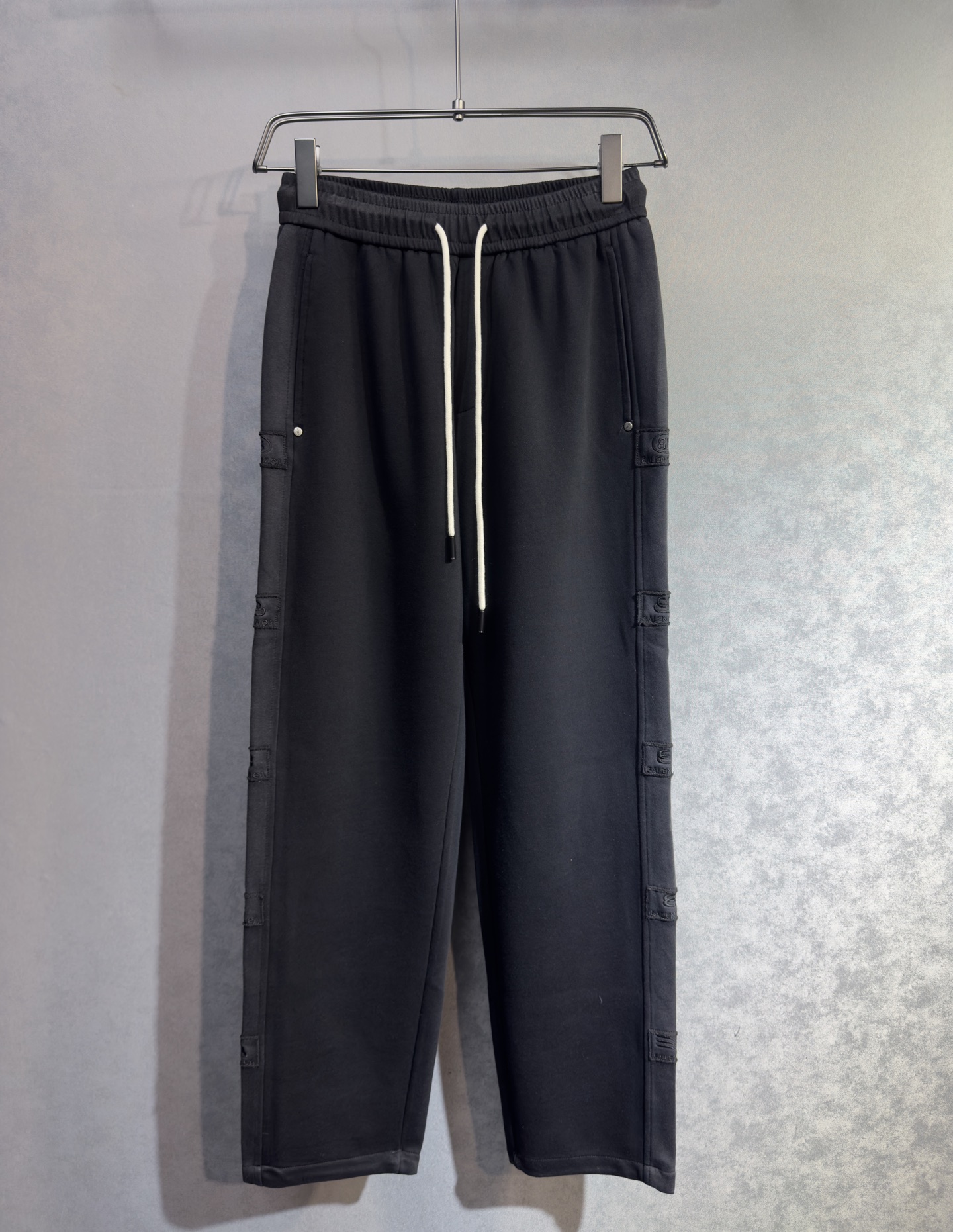 🔥 BALENCIGA 巴黎世家 26年新款休闲裤🔥专柜热销款 品味与价值共享 身穿着非常舒适 低调不失