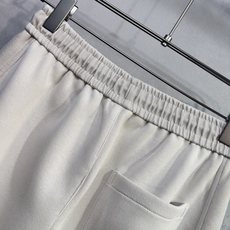 🔥 BALENCIGA 巴黎世家 26年新款休闲裤🔥专柜热销款 品味与价值共享 身穿着非常舒适 低调不失 🔥 BALENCIGA 巴黎世家 26年新款休闲裤🔥专柜热销款 品味与价值共享 身穿着非常舒适 低调不失