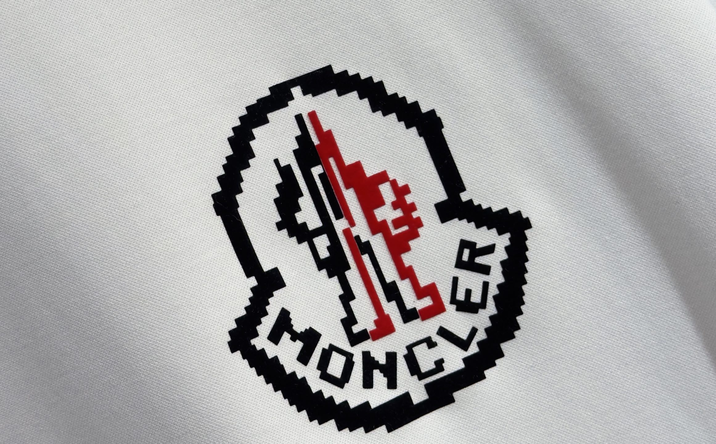 🔥MONCLER 蒙口 26SS新款春夏短袖 最高版本客供定制高端丝光珠地棉面料 简单时尚款，配色超级好