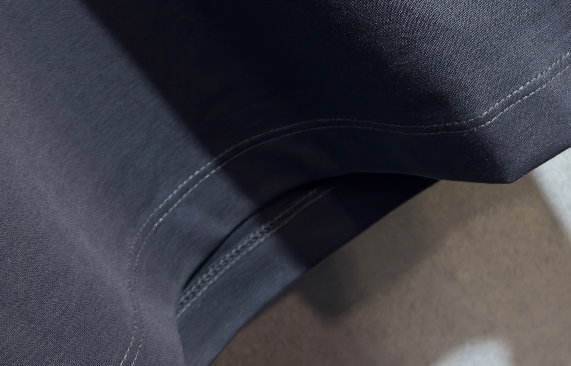 🔥MONCLER 蒙口 26SS新款春夏短袖 最高版本客供定制高端丝光珠地棉面料 简单时尚款，配色超级好