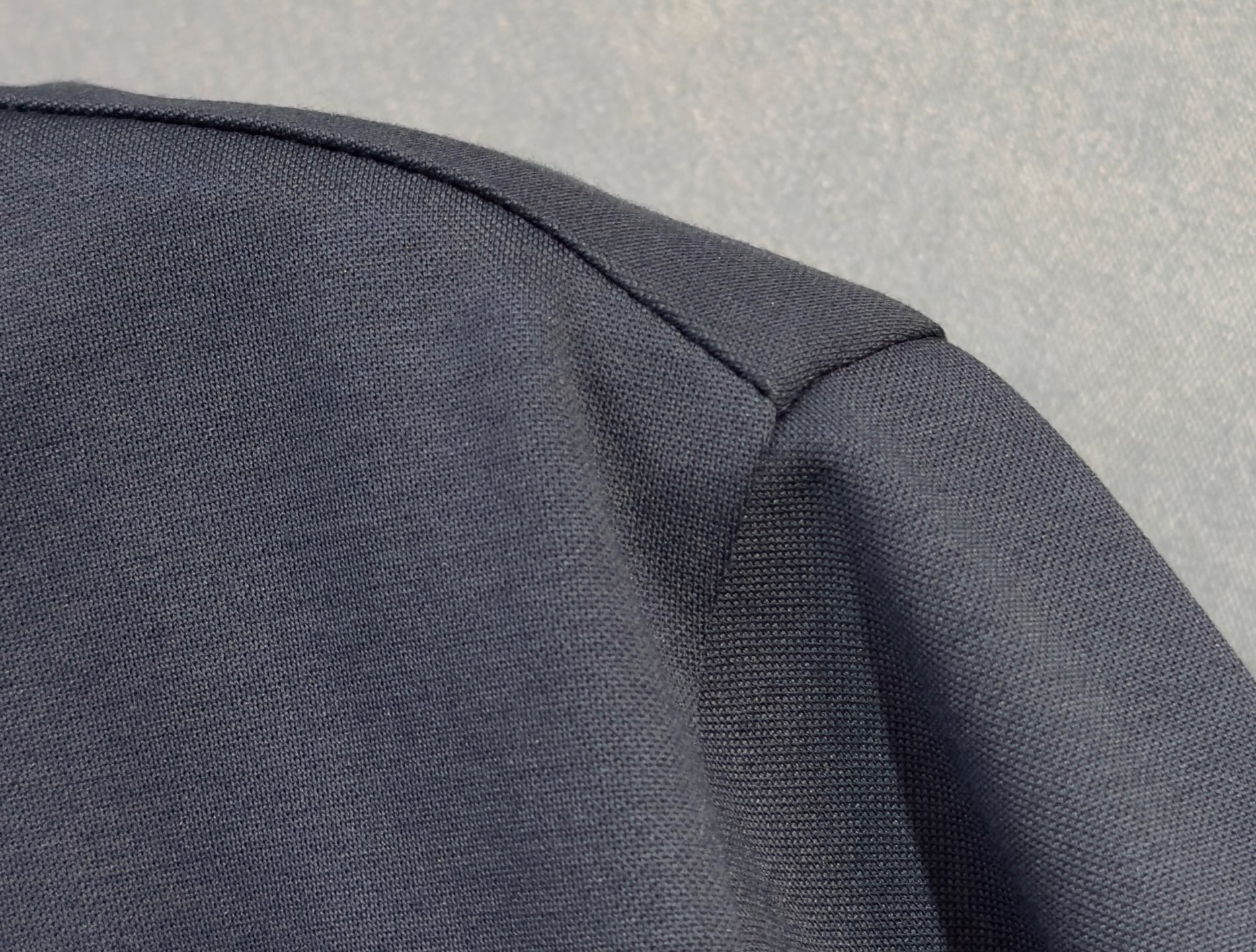 🔥MONCLER 蒙口 26SS新款春夏短袖 最高版本客供定制高端丝光珠地棉面料 简单时尚款，配色超级好