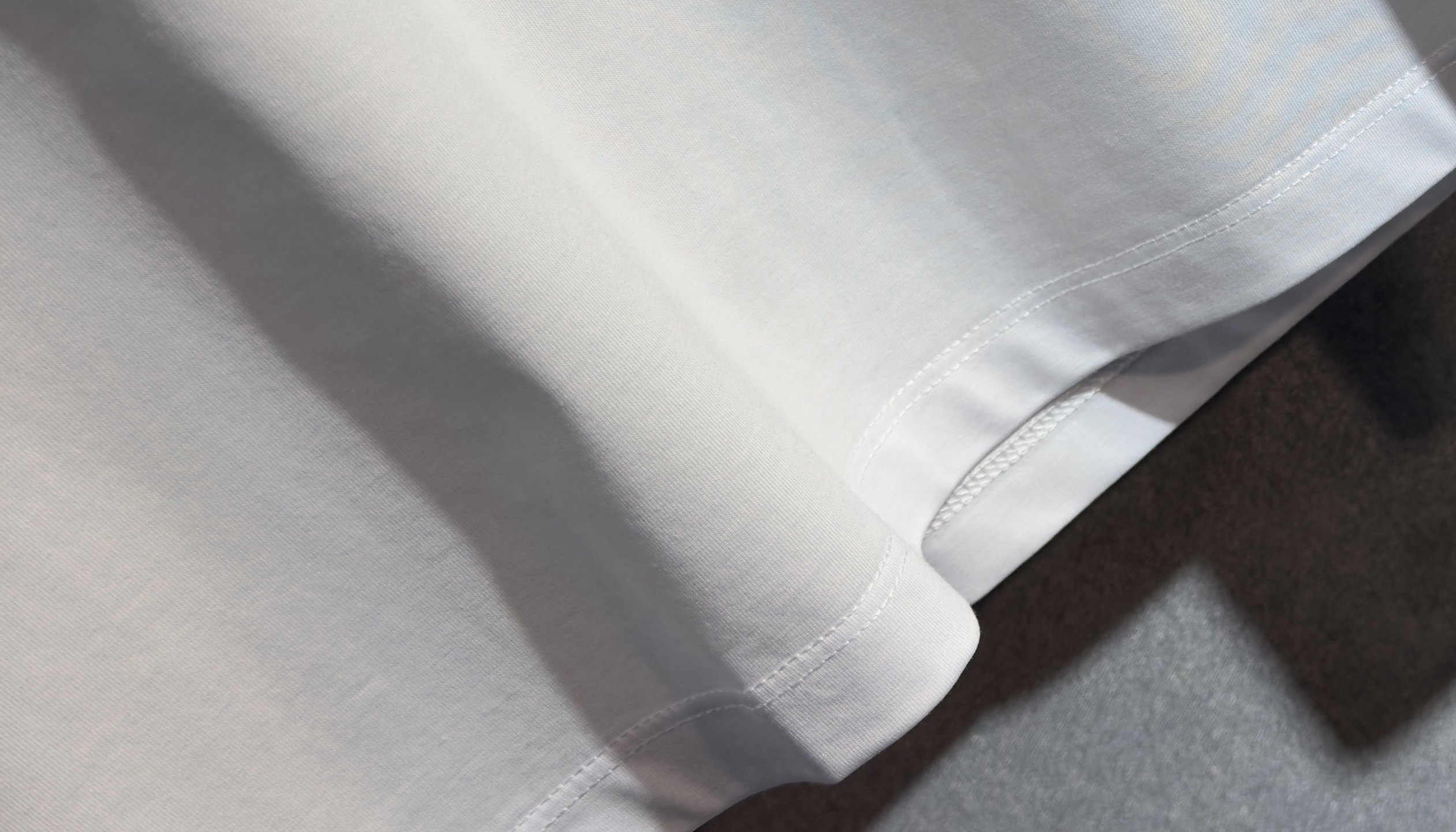 🔥🔥ARMANI 阿玛尼 高端定制 2026早春独家专供新款原单短袖T恤 高端版本 采用天丝丝光棉面料 