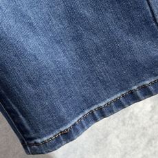 🔥MONCLER 蒙口 26年新款牛仔裤🔥专柜热销款 品味与价值共享 身穿着非常舒适 低调不失奢华 穿出 🔥MONCLER 蒙口 26年新款牛仔裤🔥专柜热销款 品味与价值共享 身穿着非常舒适 低调不失奢华 穿出