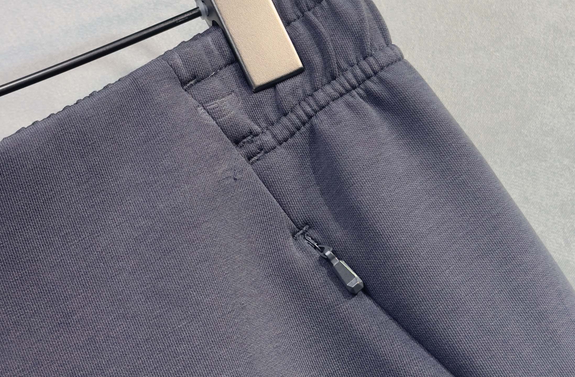 🔥 迪桑特 2026早春新款休闲裤 宽松有度可修饰各种腿型 工装口袋休闲风 简约而不简单 经典又不失时尚