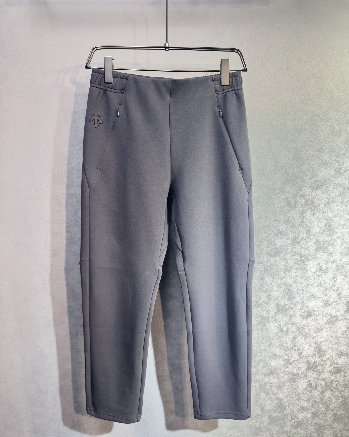 🔥 迪桑特 2026早春新款休闲裤 宽松有度可修饰各种腿型 工装口袋休闲风 简约而不简单 经典又不失时尚