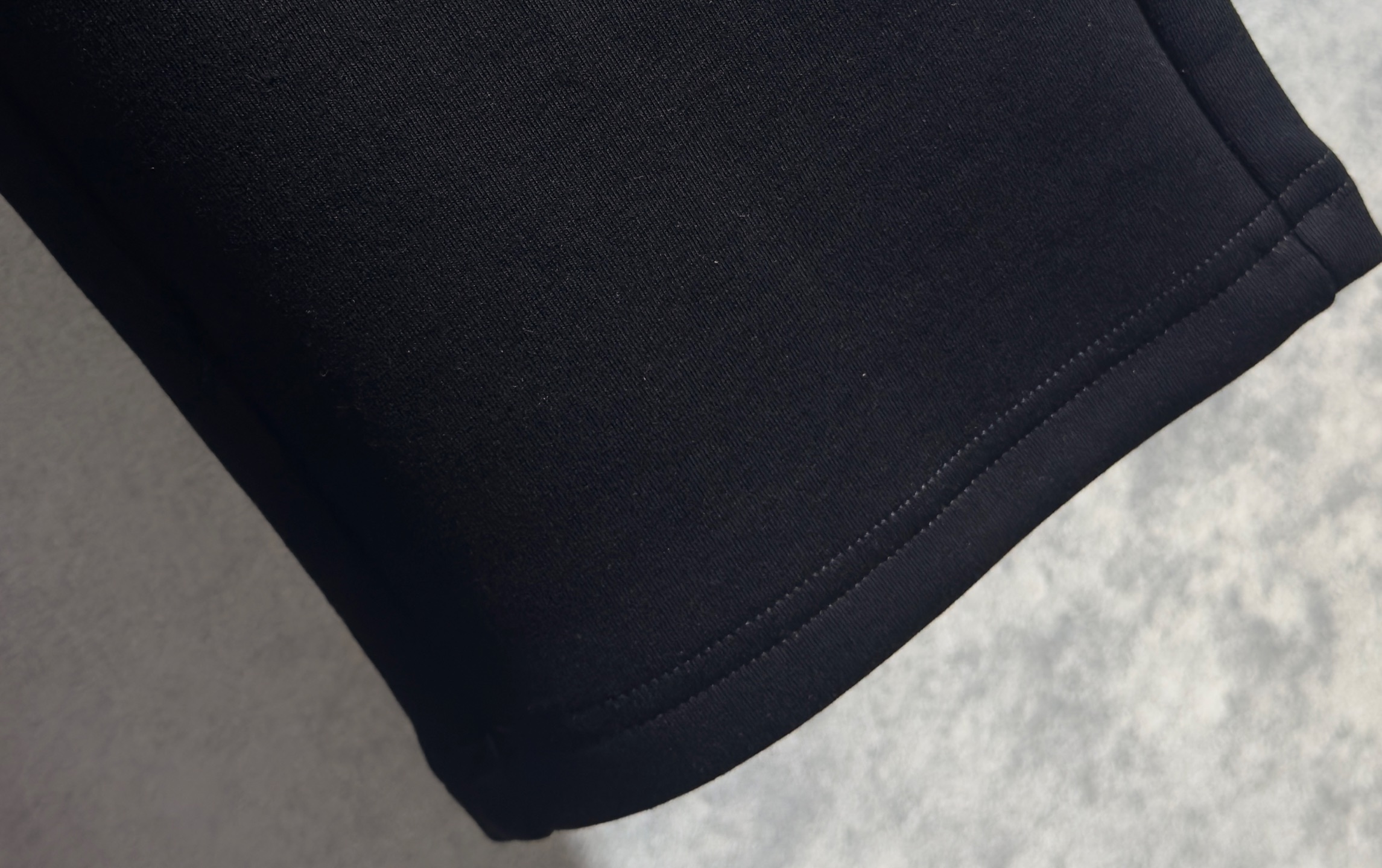 🔥 始祖鸟 2026早春新款休闲裤 宽松有度可修饰各种腿型 工装口袋休闲风 简约而不简单 经典又不失时尚