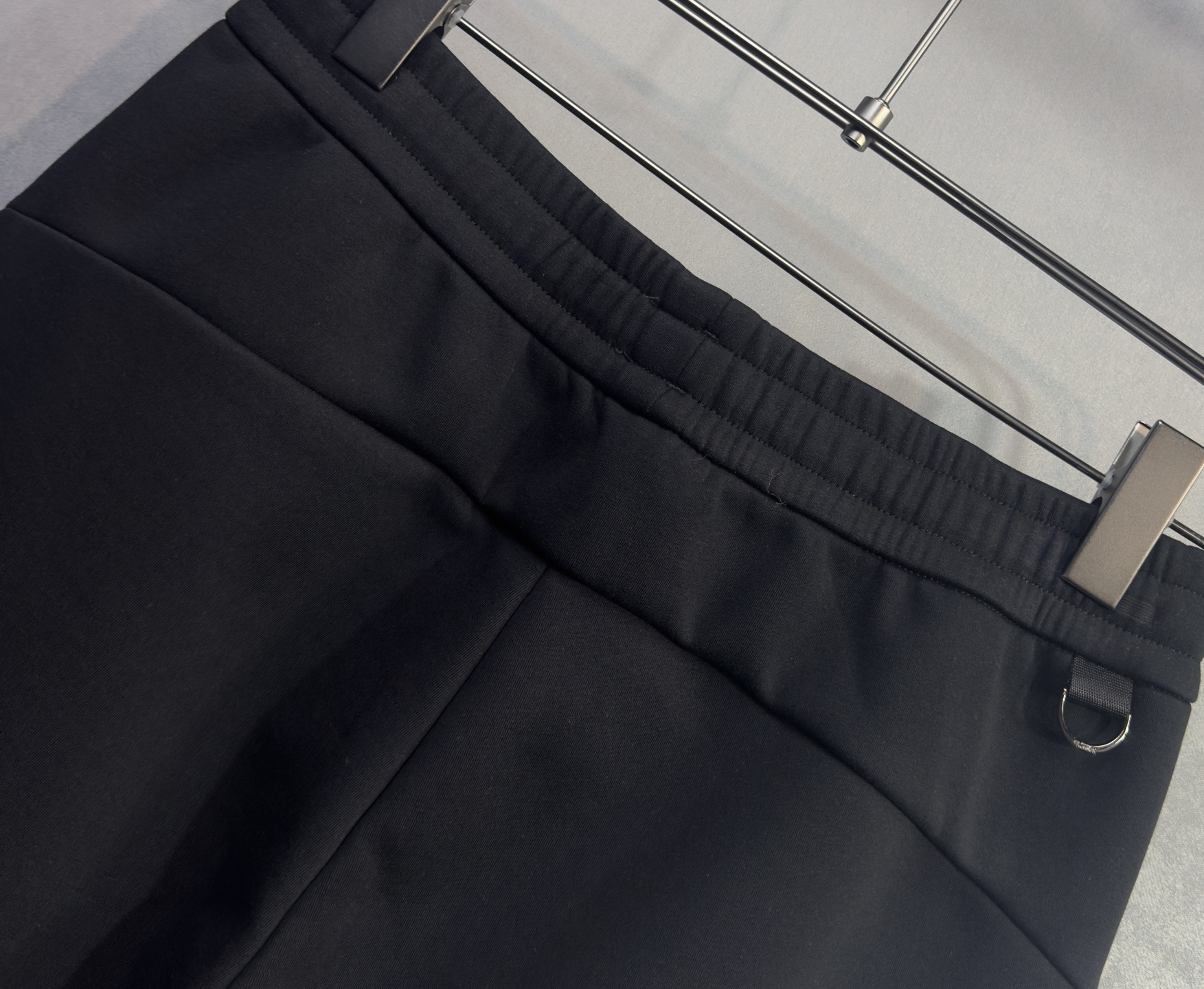 🔥 始祖鸟 2026早春新款休闲裤 宽松有度可修饰各种腿型 工装口袋休闲风 简约而不简单 经典又不失时尚