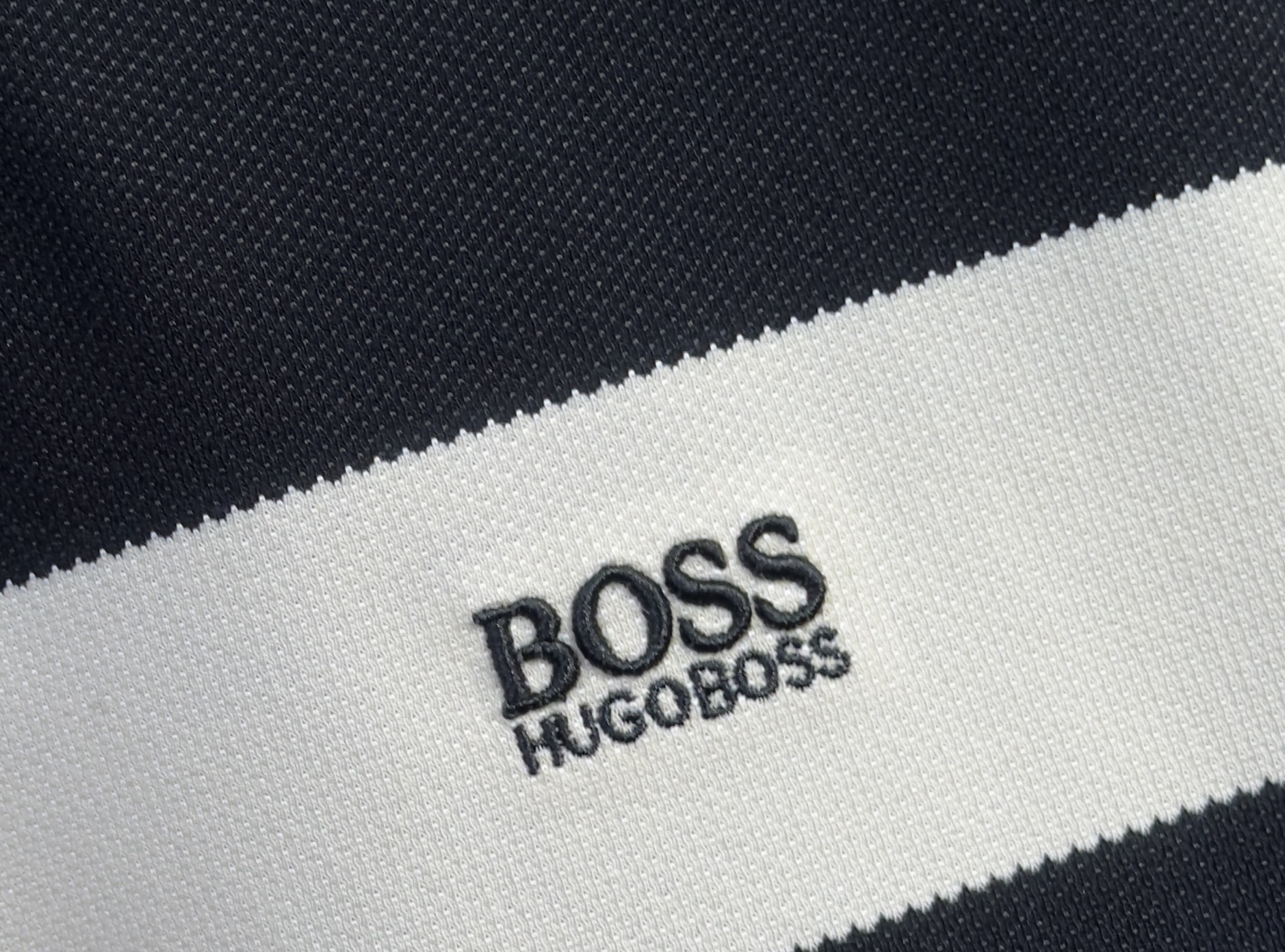 🔥🔥BOSS 高端定制 2026早春独家专供新款原单短袖T恤 高端版本 采用天丝丝光棉面料 时尚百搭爆款