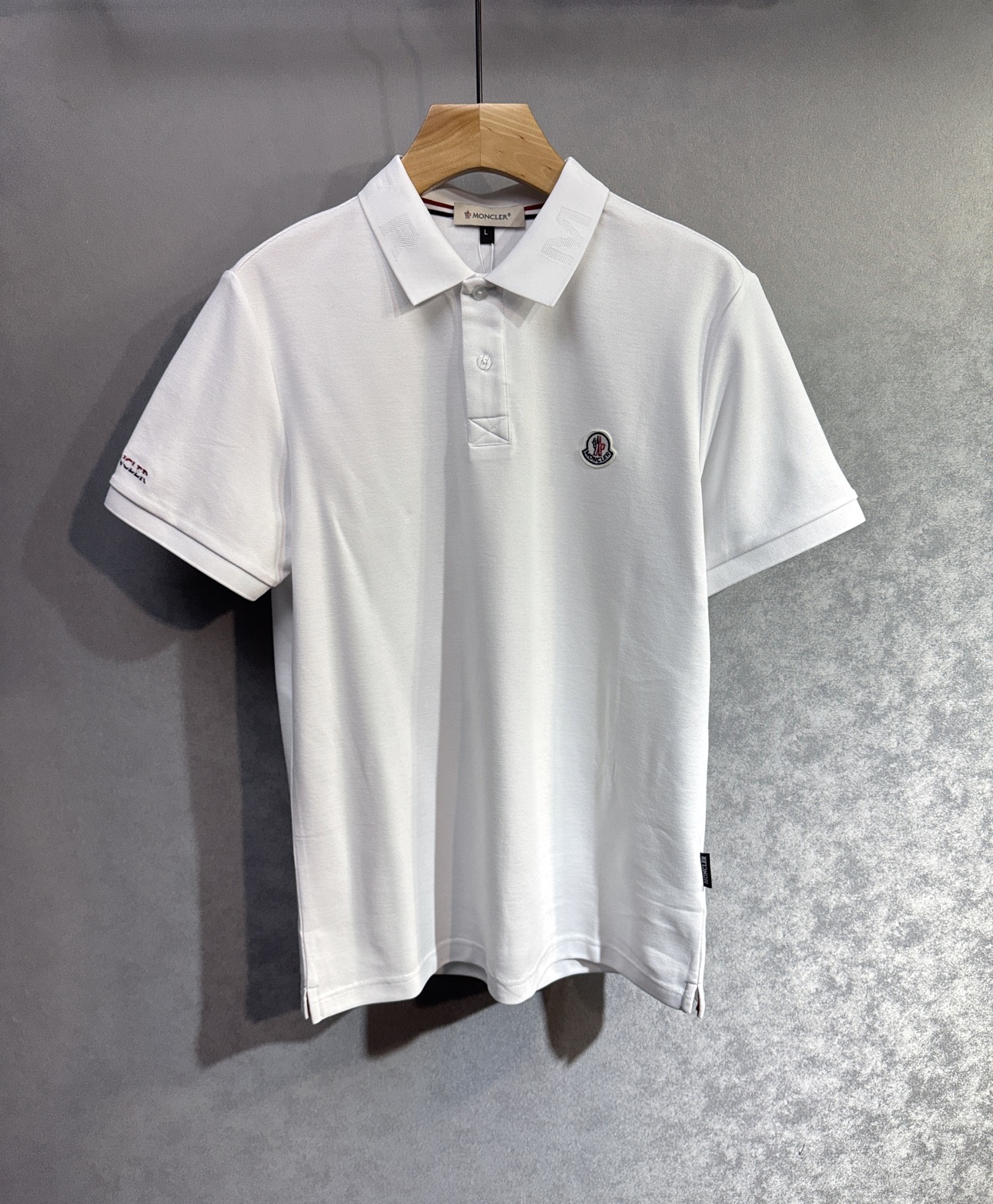 🔥🔥MONCLER 蒙口 高端定制 2026早春独家专供新款原单短袖T恤 高端版本 采用天丝丝光棉面料 