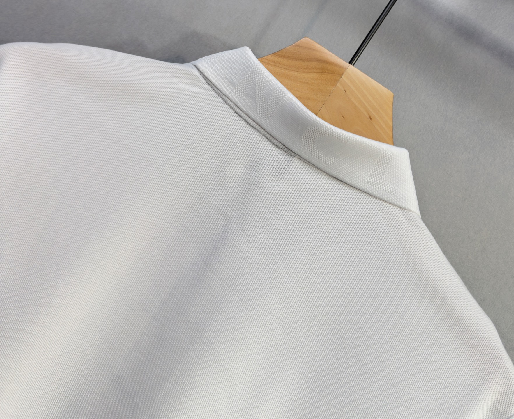 🔥🔥MONCLER 蒙口 高端定制 2026早春独家专供新款原单短袖T恤 高端版本 采用天丝丝光棉面料 