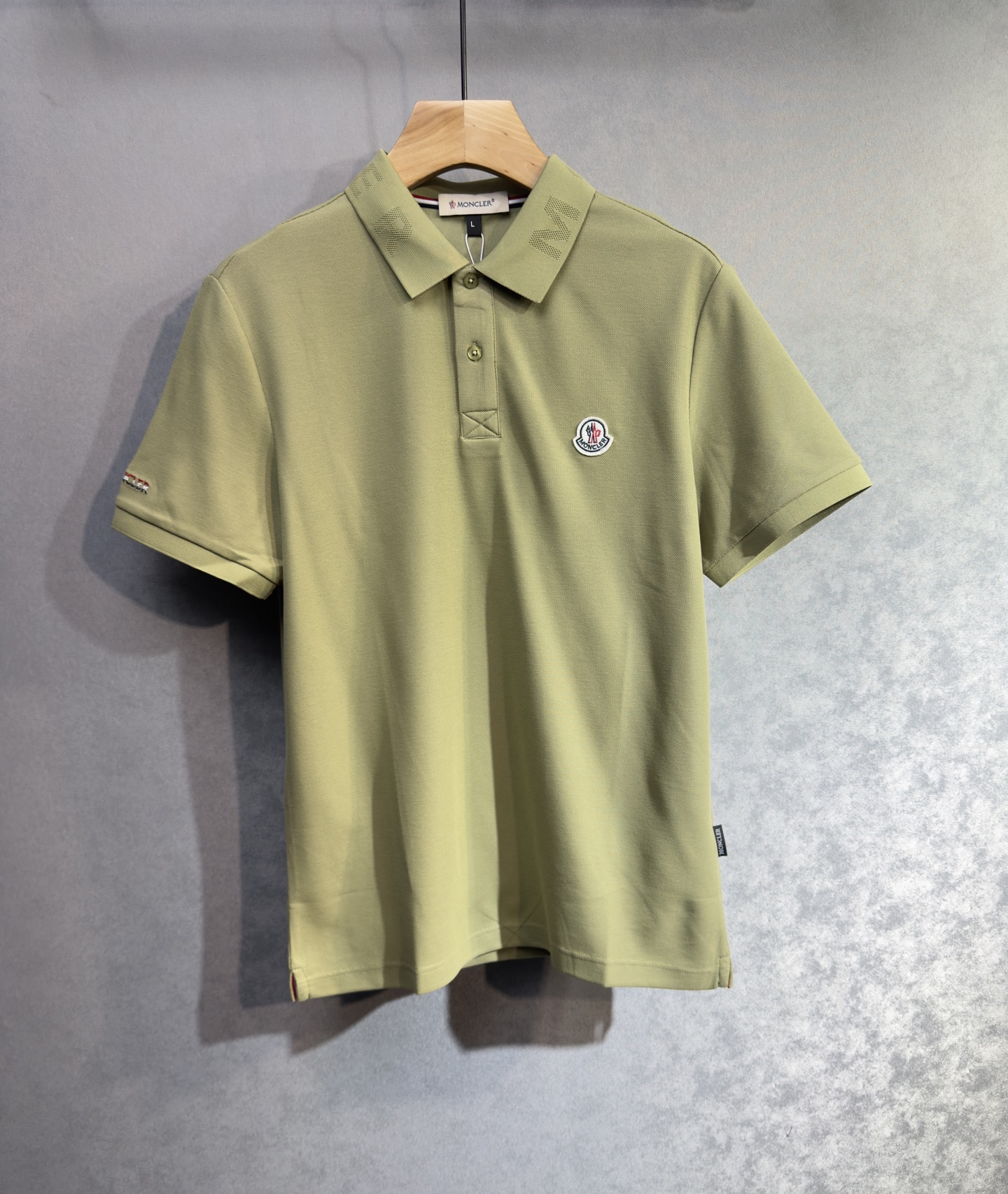 🔥🔥MONCLER 蒙口 高端定制 2026早春独家专供新款原单短袖T恤 高端版本 采用天丝丝光棉面料 