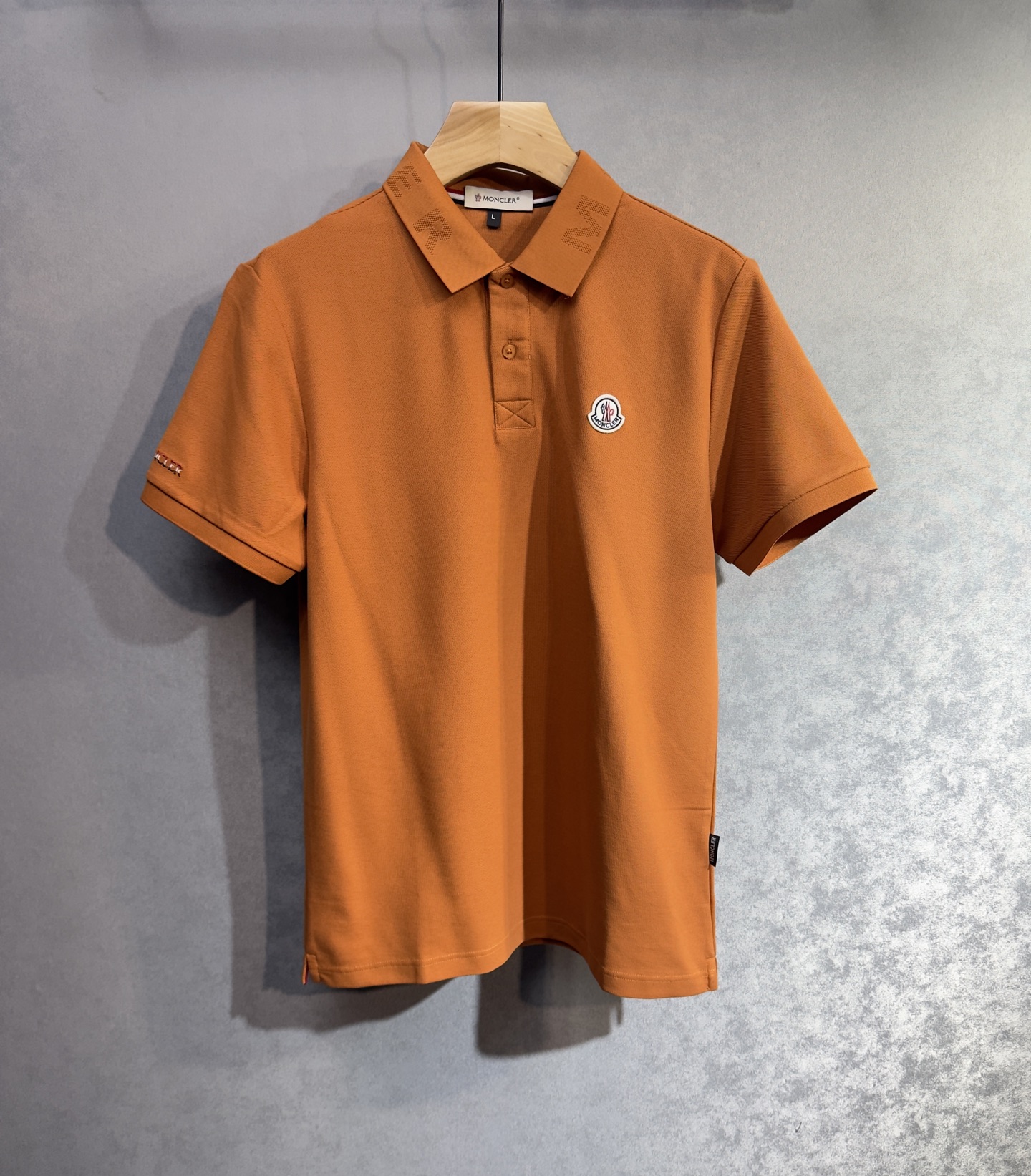 🔥🔥MONCLER 蒙口 高端定制 2026早春独家专供新款原单短袖T恤 高端版本 采用天丝丝光棉面料 