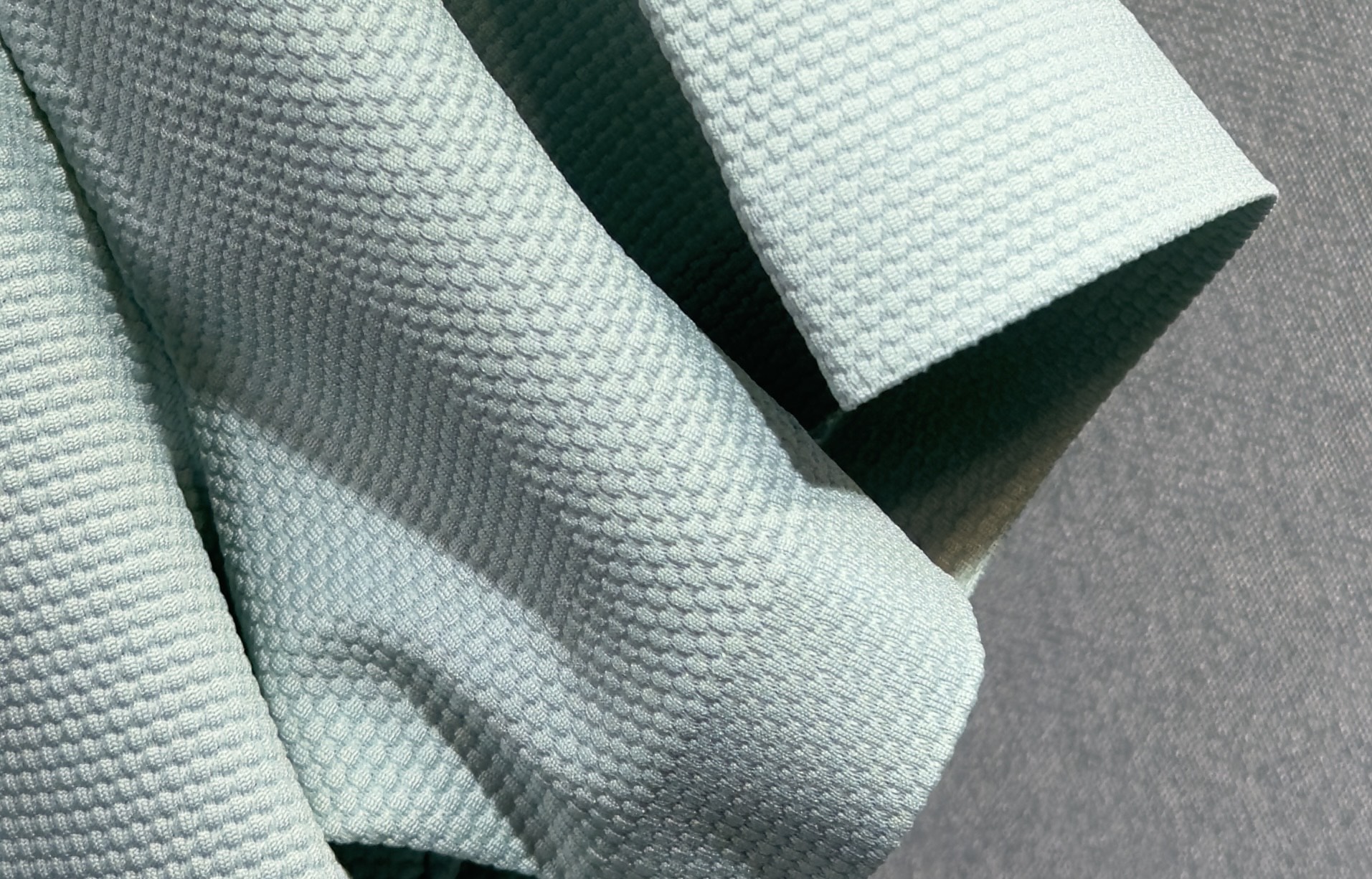 🔥🔥ZEGNA 杰尼亚 高端定制 2026早春独家专供新款原单短袖T恤 高端版本 采用天丝丝光棉面料 时