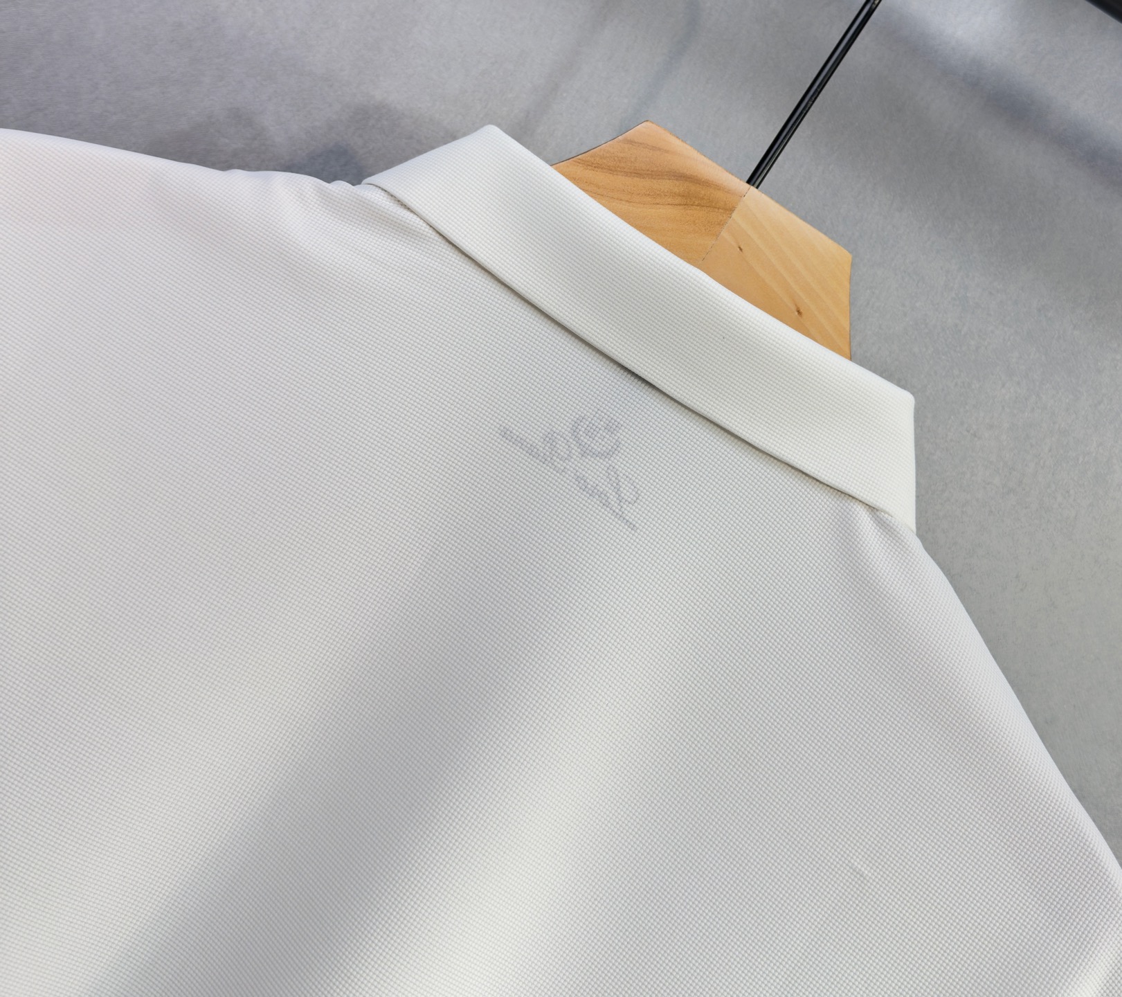 🔥loro Piana 诺悠翩雅 26年新款春夏短袖 最高版本客供定制纯棉面料 舒适透气 简单时尚款，配
