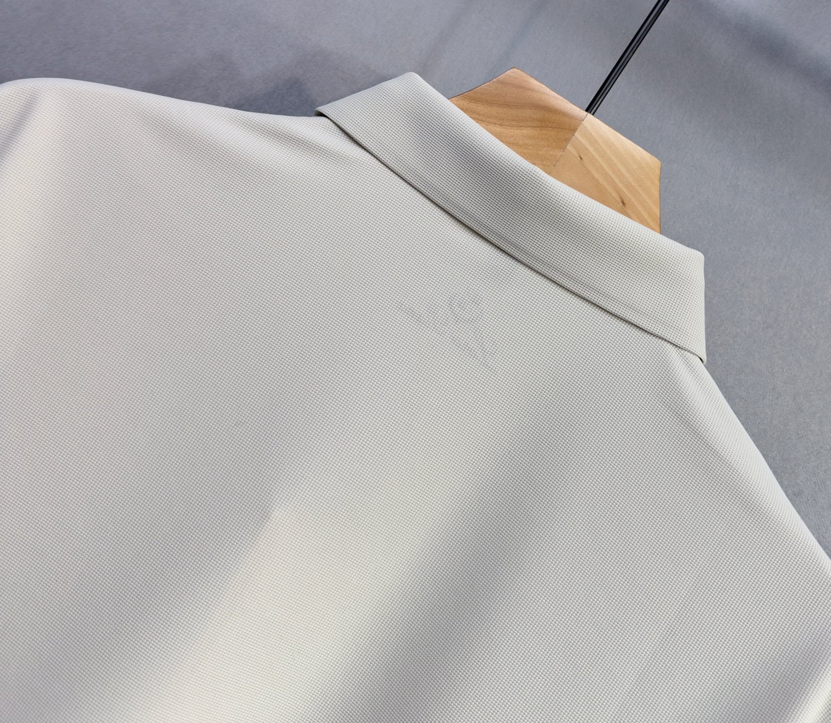🔥loro Piana 诺悠翩雅 26年新款春夏短袖 最高版本客供定制纯棉面料 舒适透气 简单时尚款，配