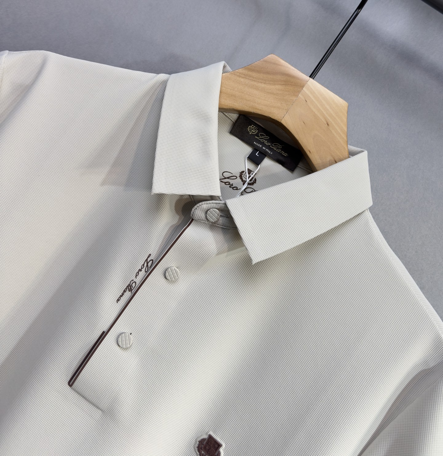 🔥loro Piana 诺悠翩雅 26年新款春夏短袖 最高版本客供定制纯棉面料 舒适透气 简单时尚款，配