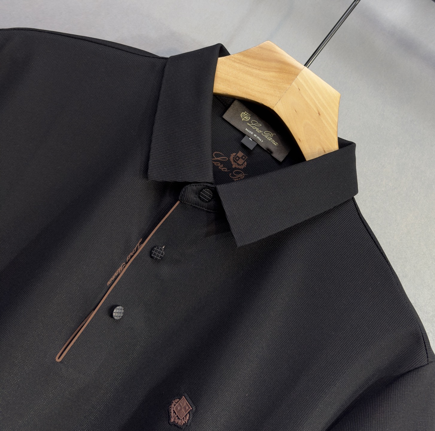🔥loro Piana 诺悠翩雅 26年新款春夏短袖 最高版本客供定制纯棉面料 舒适透气 简单时尚款，配