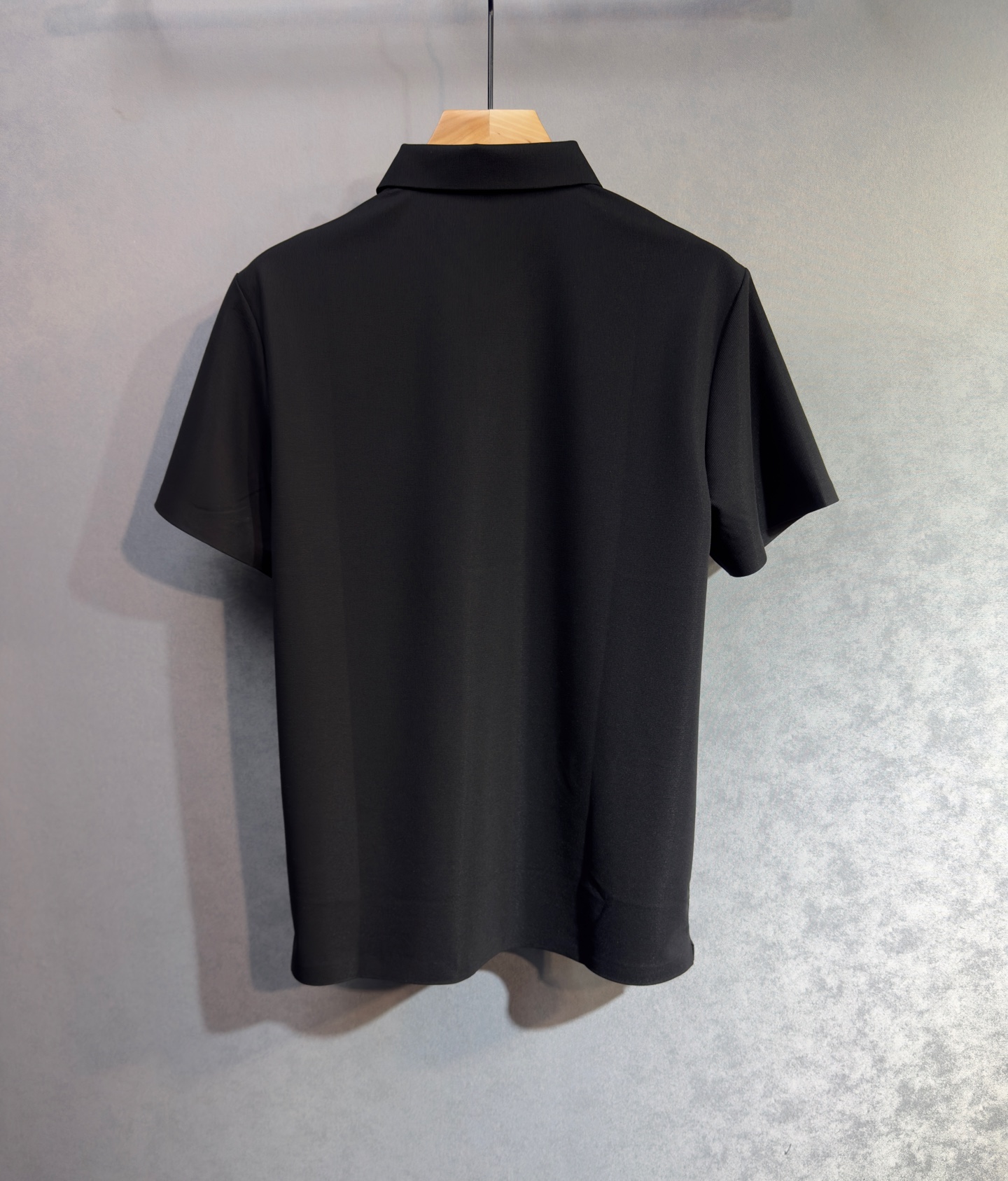 🔥loro Piana 诺悠翩雅 26年新款春夏短袖 最高版本客供定制纯棉面料 舒适透气 简单时尚款，配