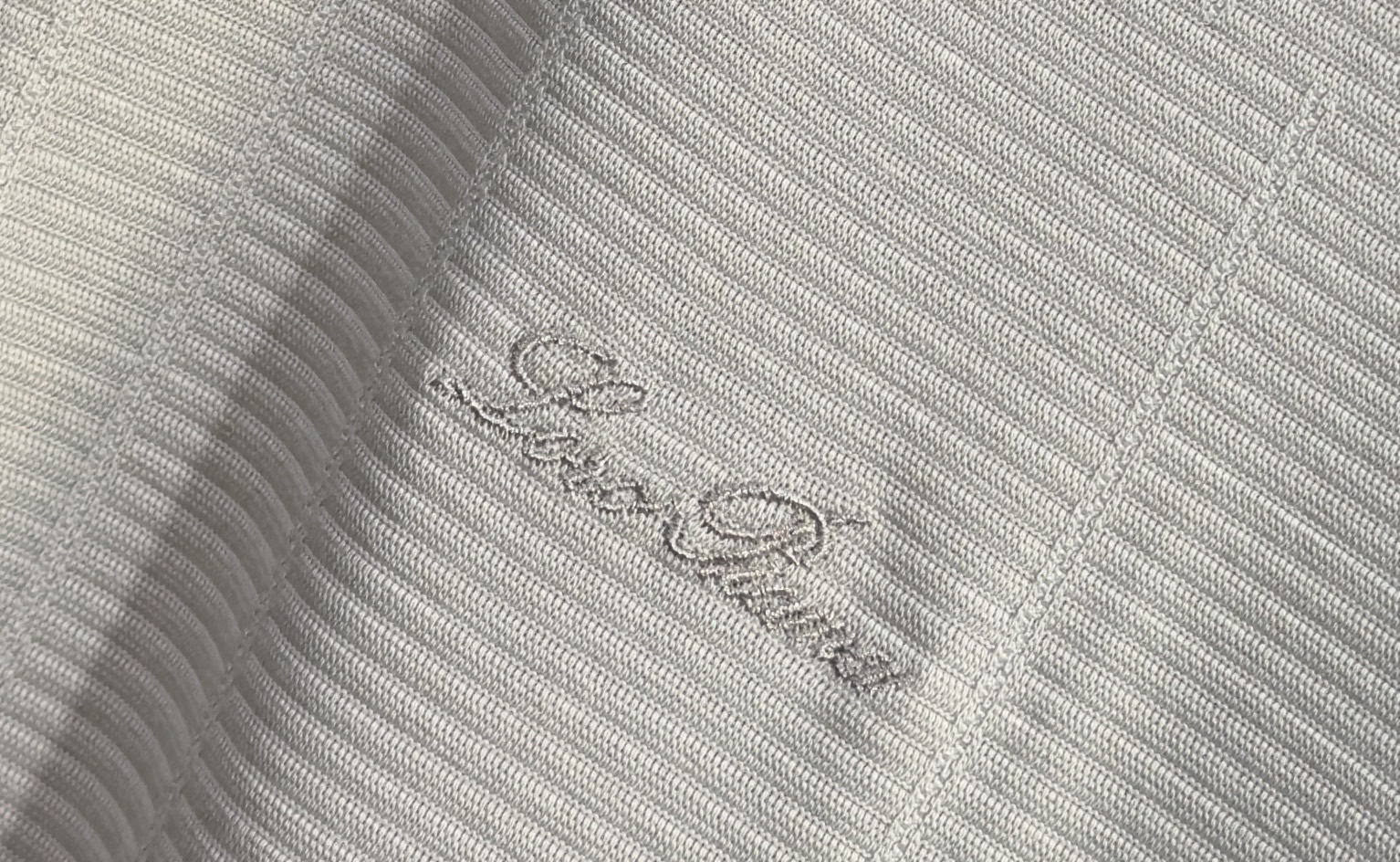 🔥loro Piana 诺悠翩雅 26年新款春夏短袖 最高版本客供定制纯棉面料 舒适透气 简单时尚款，配