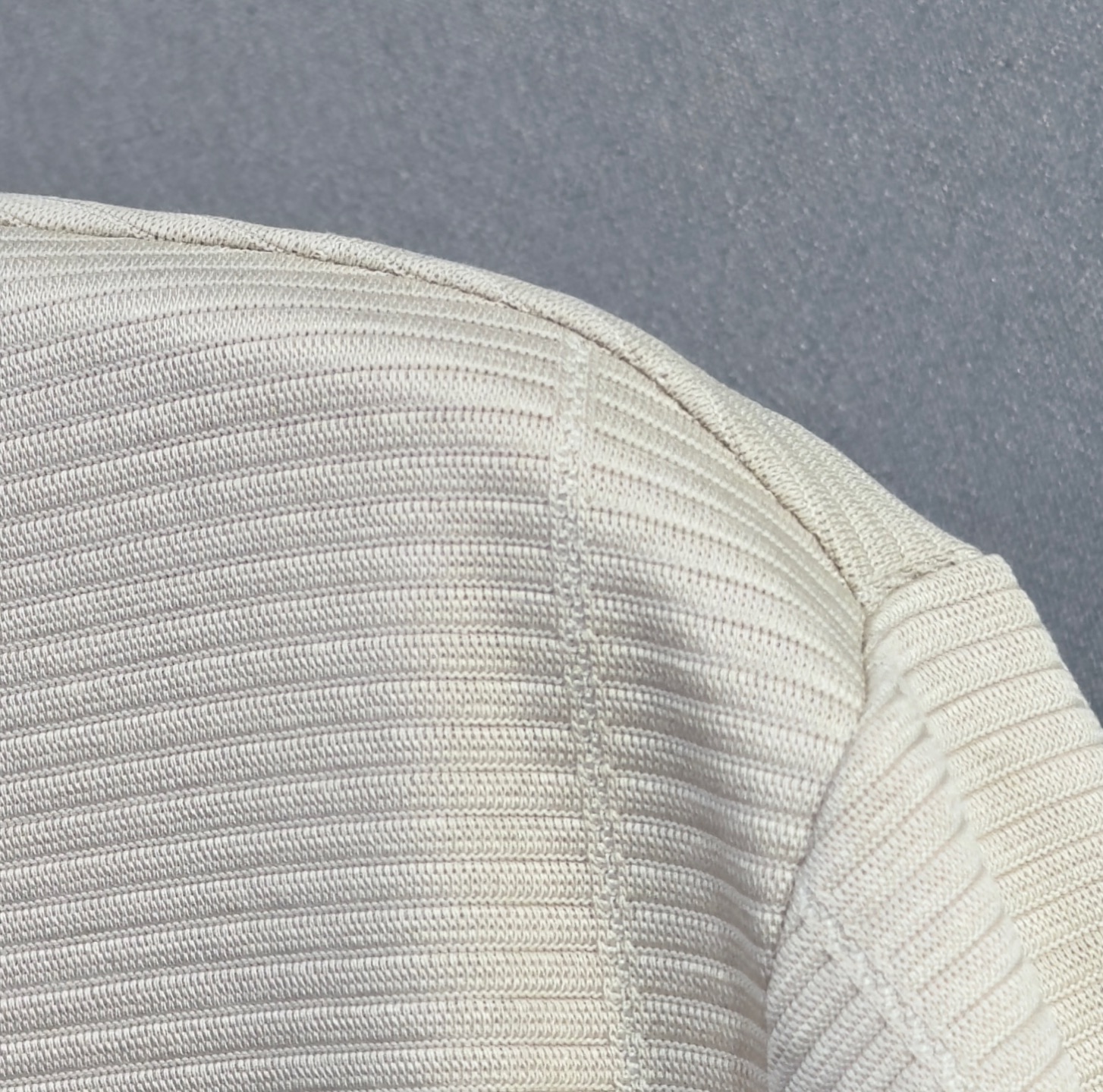 🔥loro Piana 诺悠翩雅 26年新款春夏短袖 最高版本客供定制纯棉面料 舒适透气 简单时尚款，配