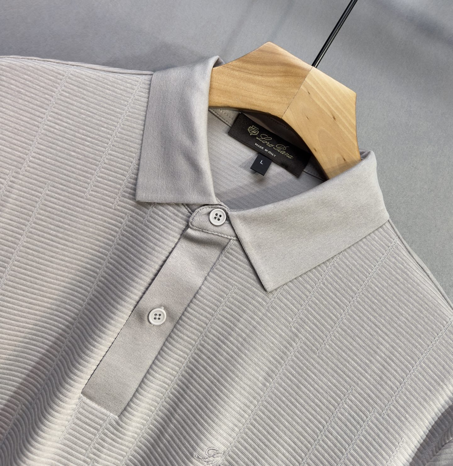 🔥loro Piana 诺悠翩雅 26年新款春夏短袖 最高版本客供定制纯棉面料 舒适透气 简单时尚款，配