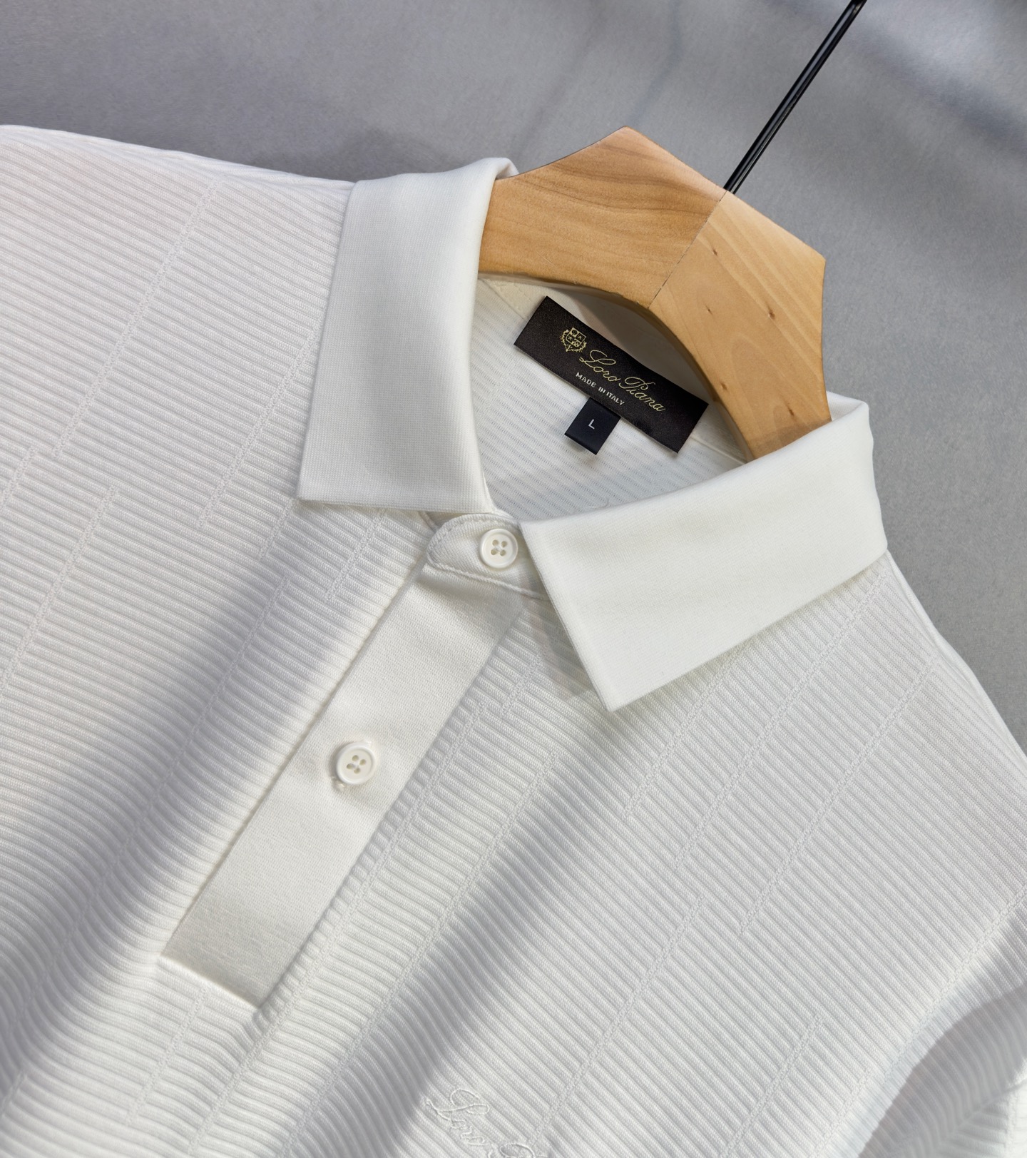 🔥loro Piana 诺悠翩雅 26年新款春夏短袖 最高版本客供定制纯棉面料 舒适透气 简单时尚款，配
