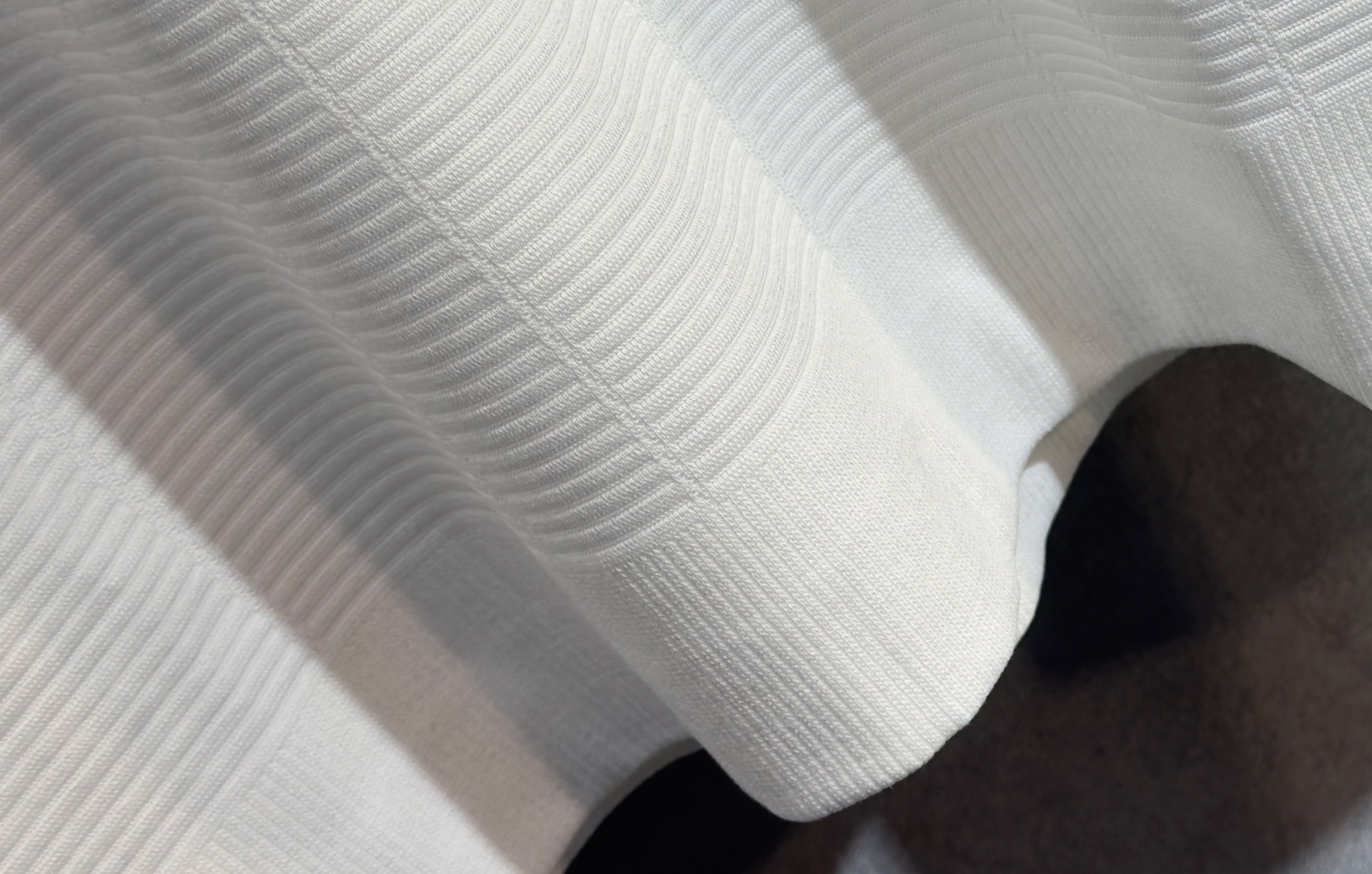 🔥loro Piana 诺悠翩雅 26年新款春夏短袖 最高版本客供定制纯棉面料 舒适透气 简单时尚款，配