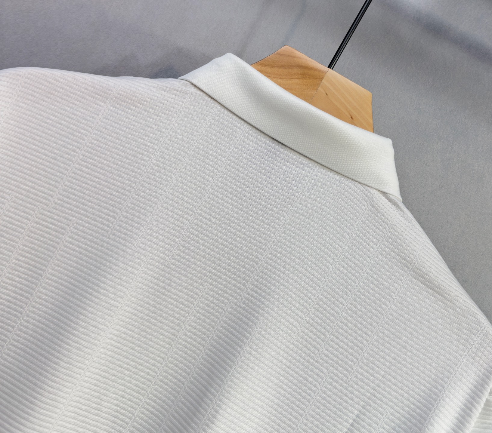 🔥loro Piana 诺悠翩雅 26年新款春夏短袖 最高版本客供定制纯棉面料 舒适透气 简单时尚款，配